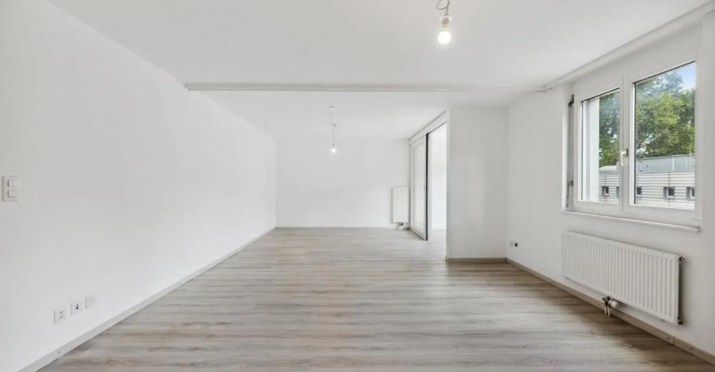Appartement lumineux à Moutier - Photo 2 sur 11