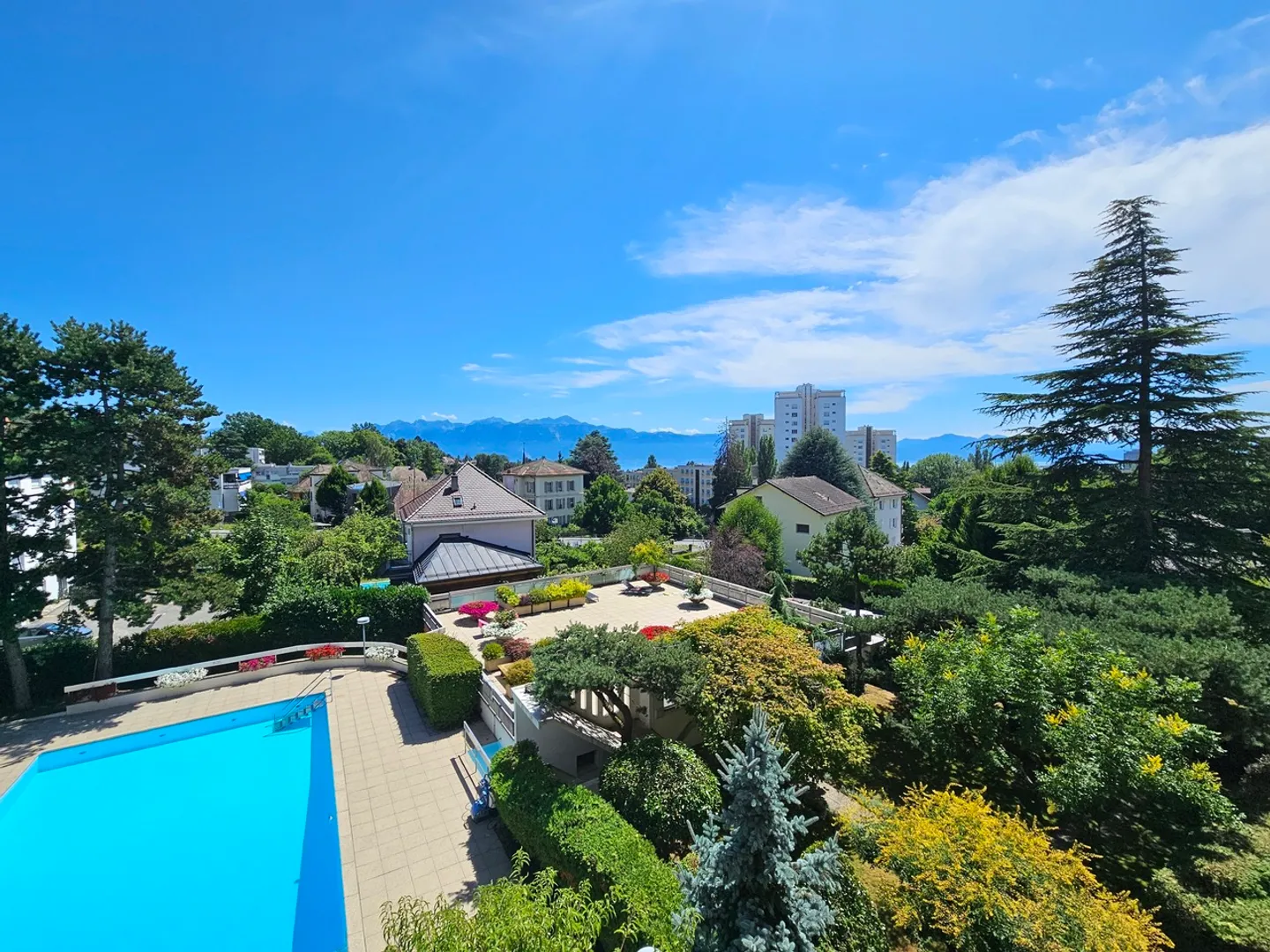 Spacious studio with balcony for rent - Photo 4 of 6