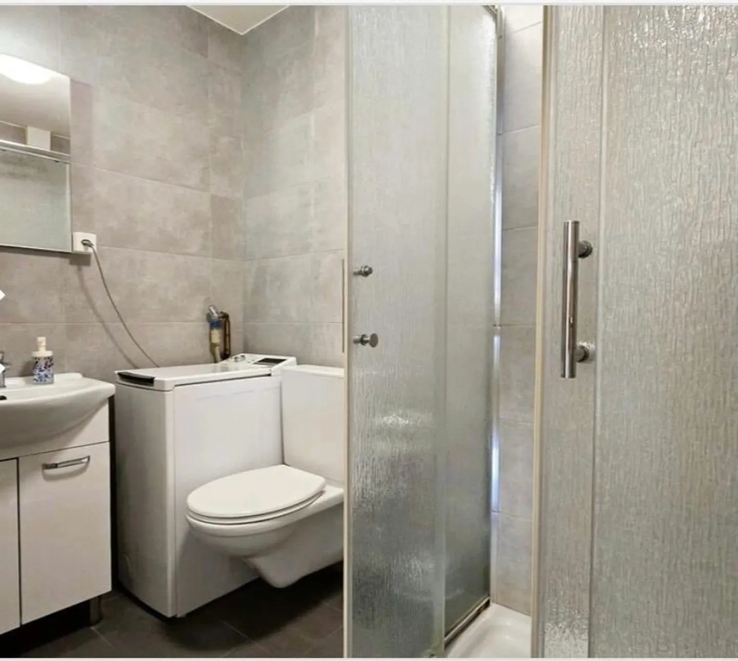 Zu verkaufen in Romont – Superbe Apartment mit 3.5 Zimmern und großem privatem Garten - Photo 6 sur 7