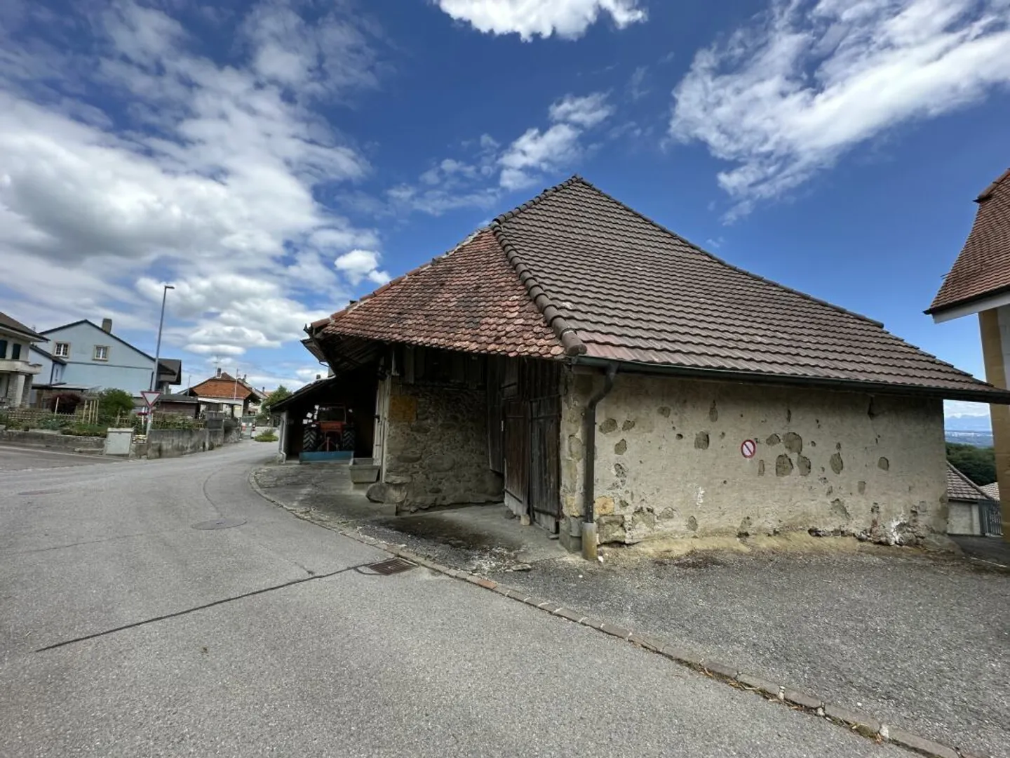 Charming Village House with Barn - Photo 2 of 16
