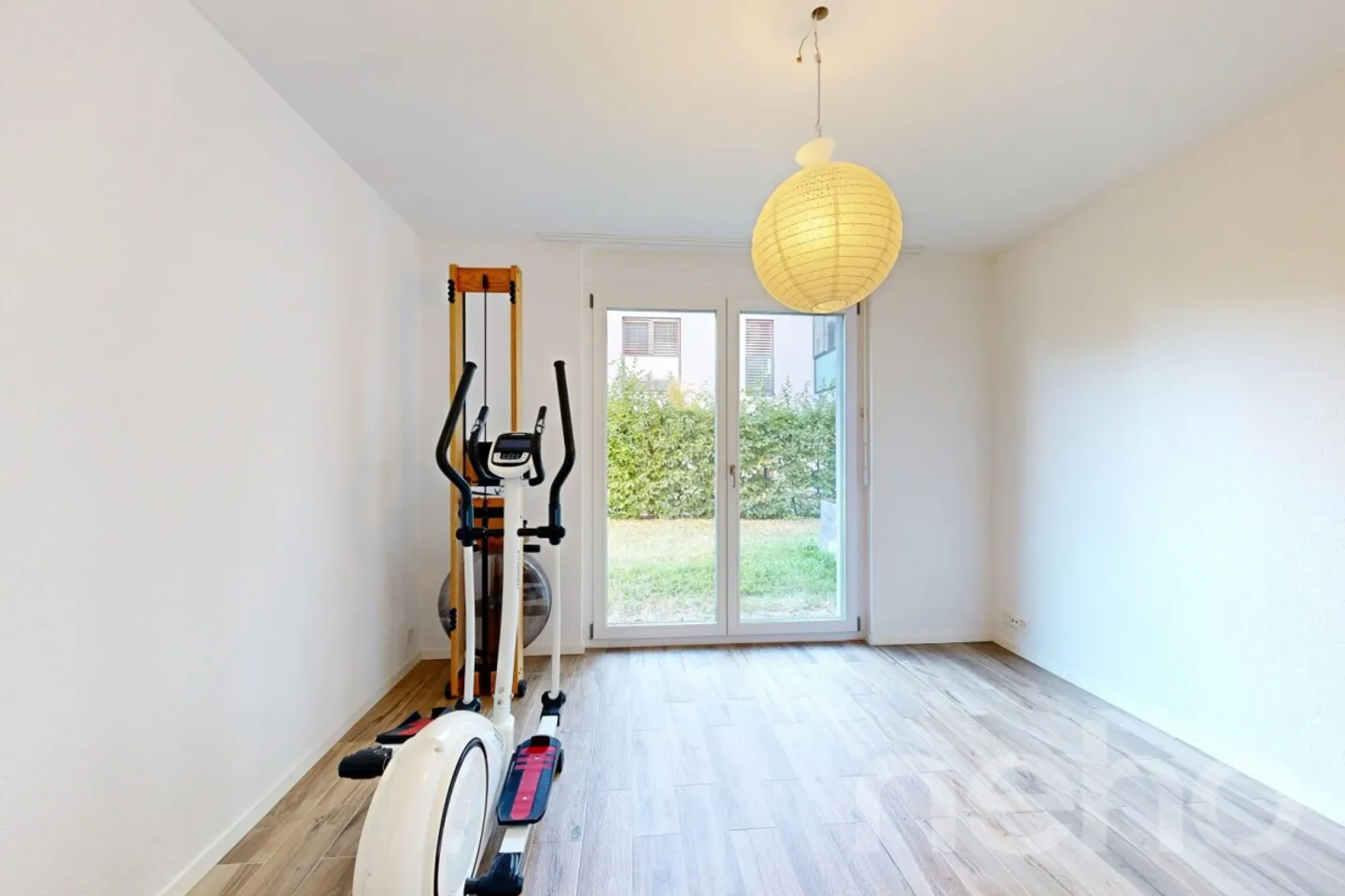Modern 4.5-room garden apartment with spacious terrace - Photo 7 of 12