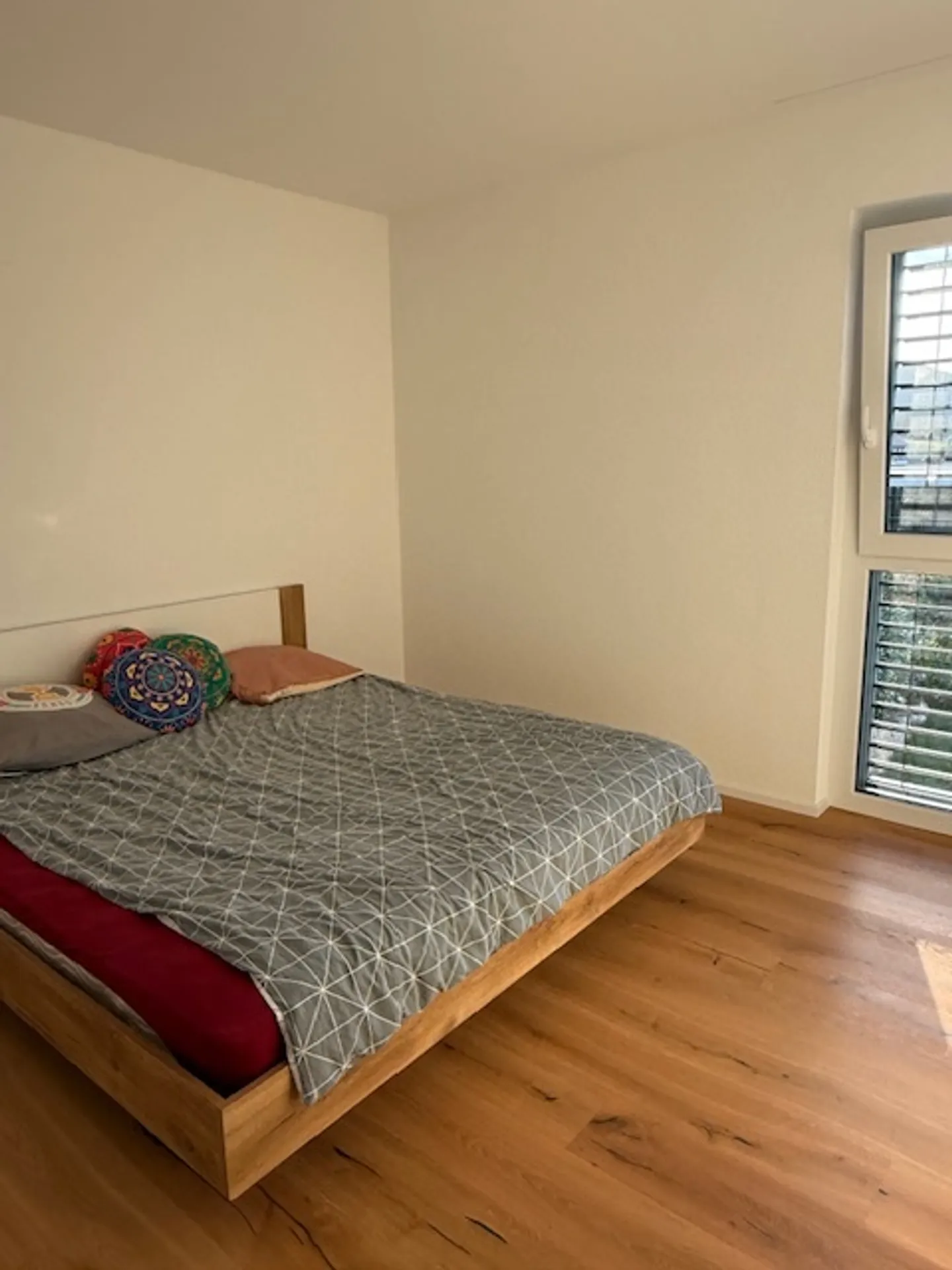 Semi-detached house for sale - Photo 5 of 9