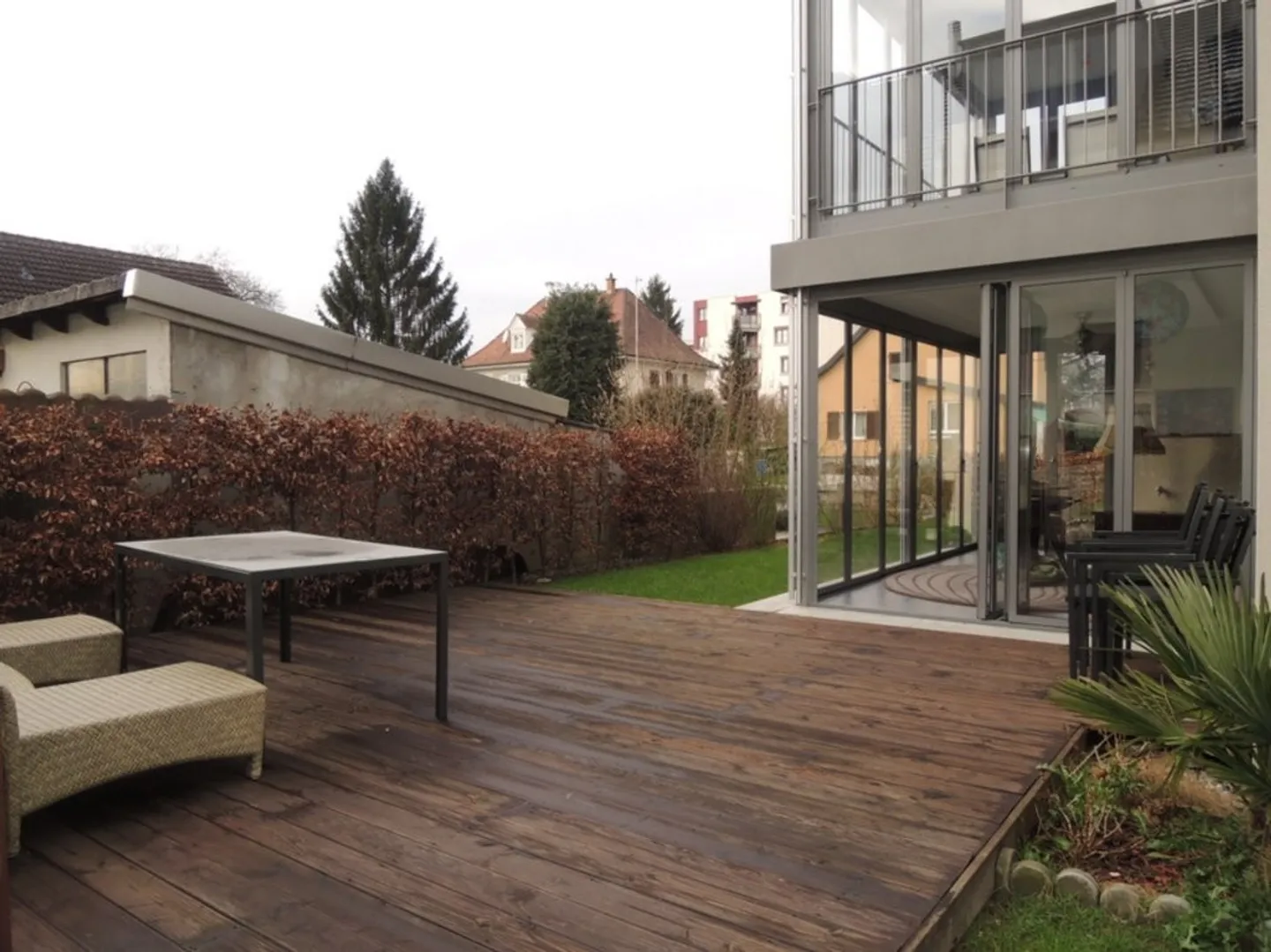 Appartamento moderno con giardino spazioso - Foto 7 di 8