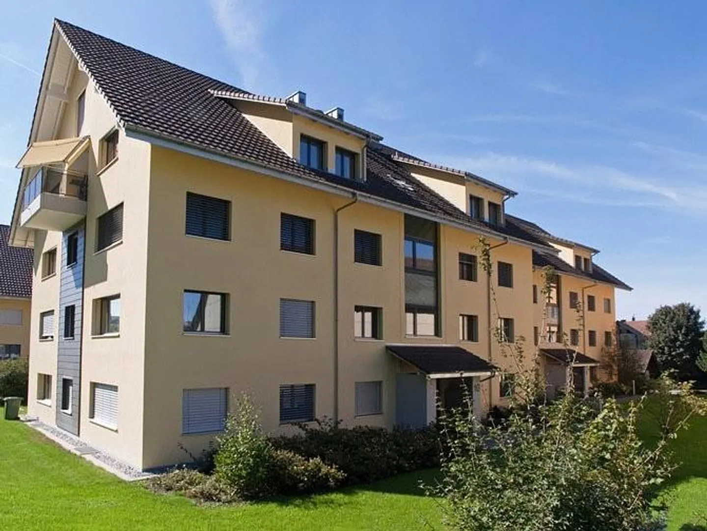 Über den Dächern von Büttikon - Foto 1 von 8