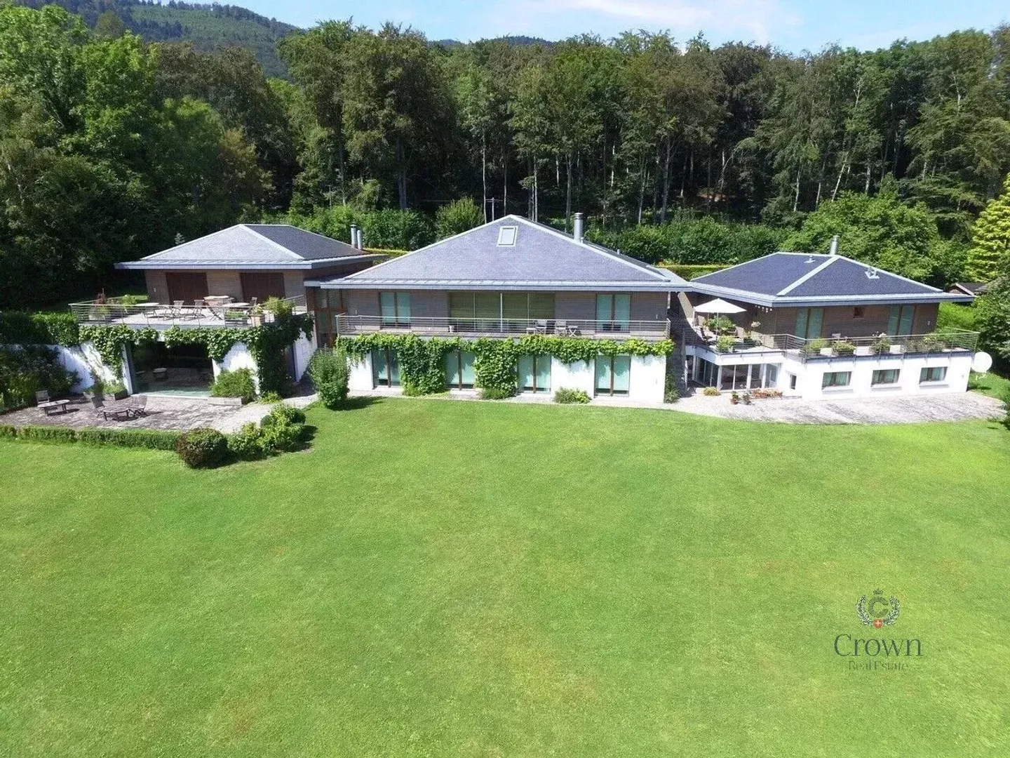 Single house for sale - Photo 2 of 8