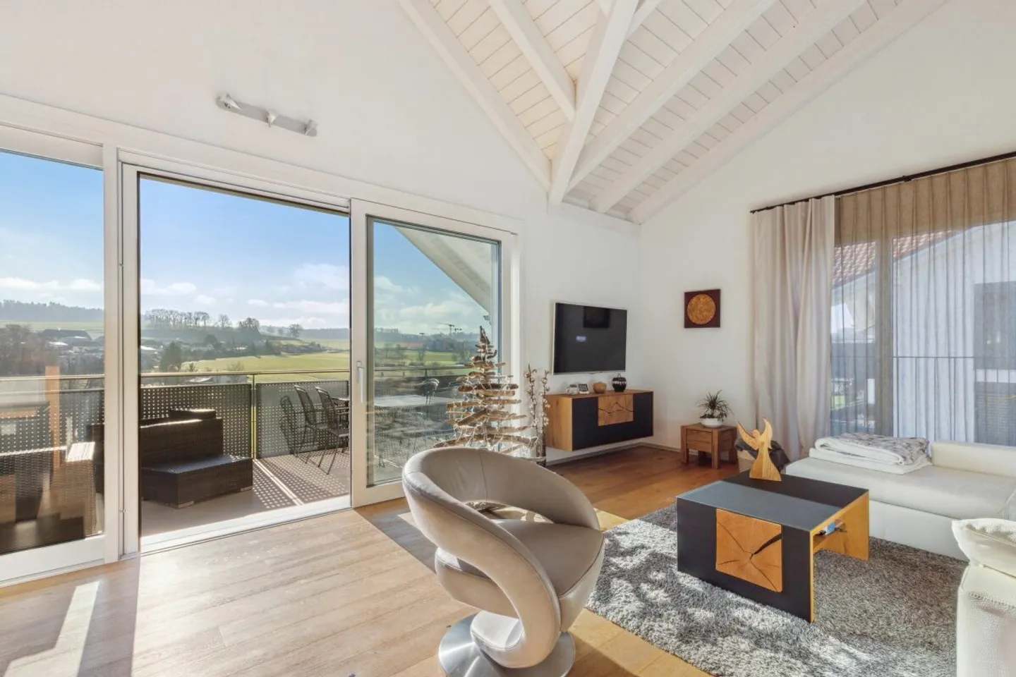 Magnificent duplex apartment of high standing in Lossy - Photo 4 of 22