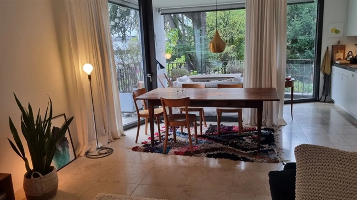 Apartment for rent - Photo 2 of 10