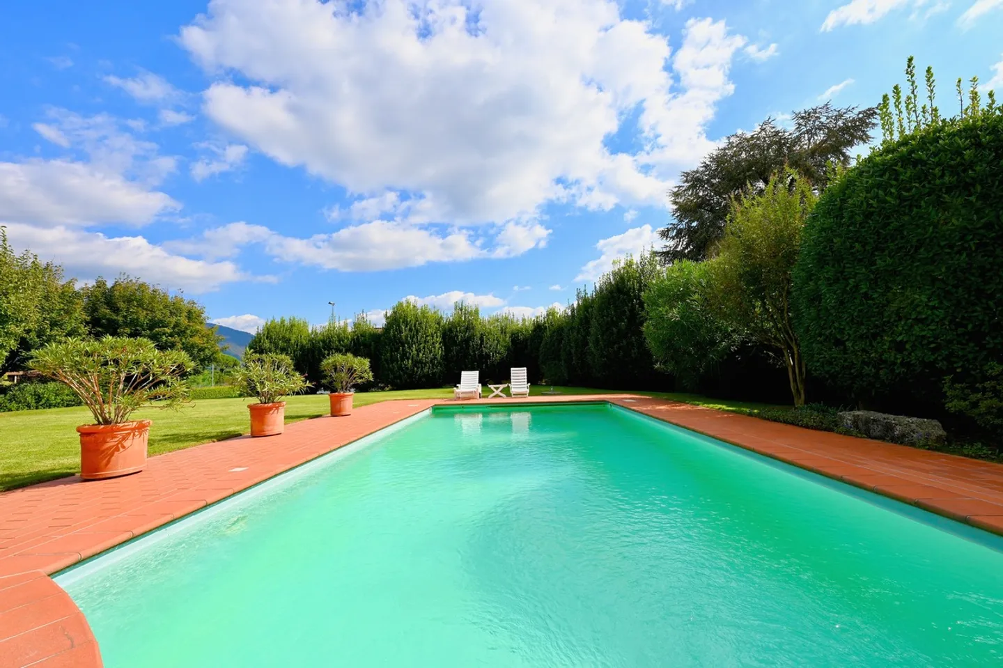 Exklusive Villa mit Pool in Novazzano, Mendrisiotto - Foto 7 von 31
