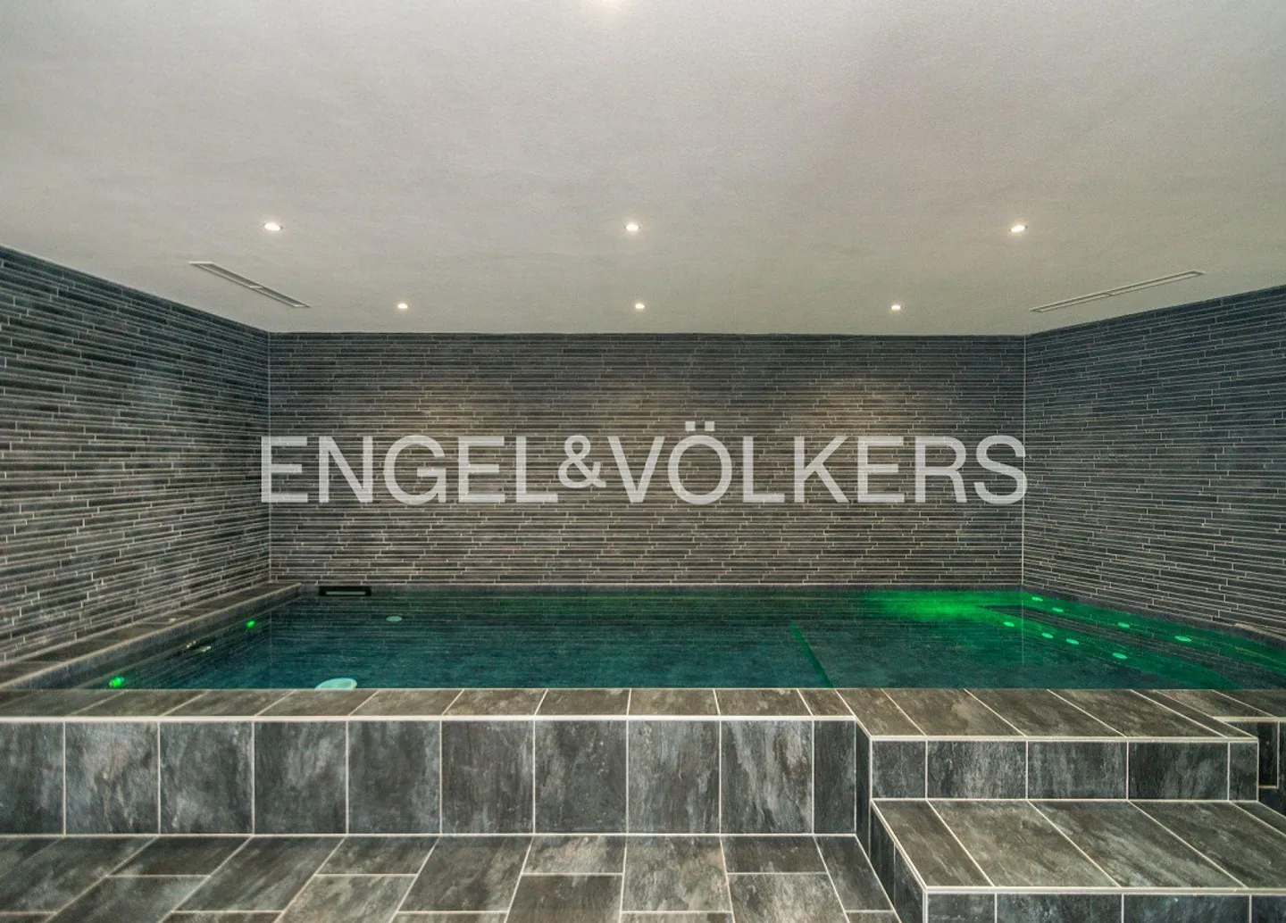 Residenza prestigiosa direttamente sul lago - Foto 7 di 8