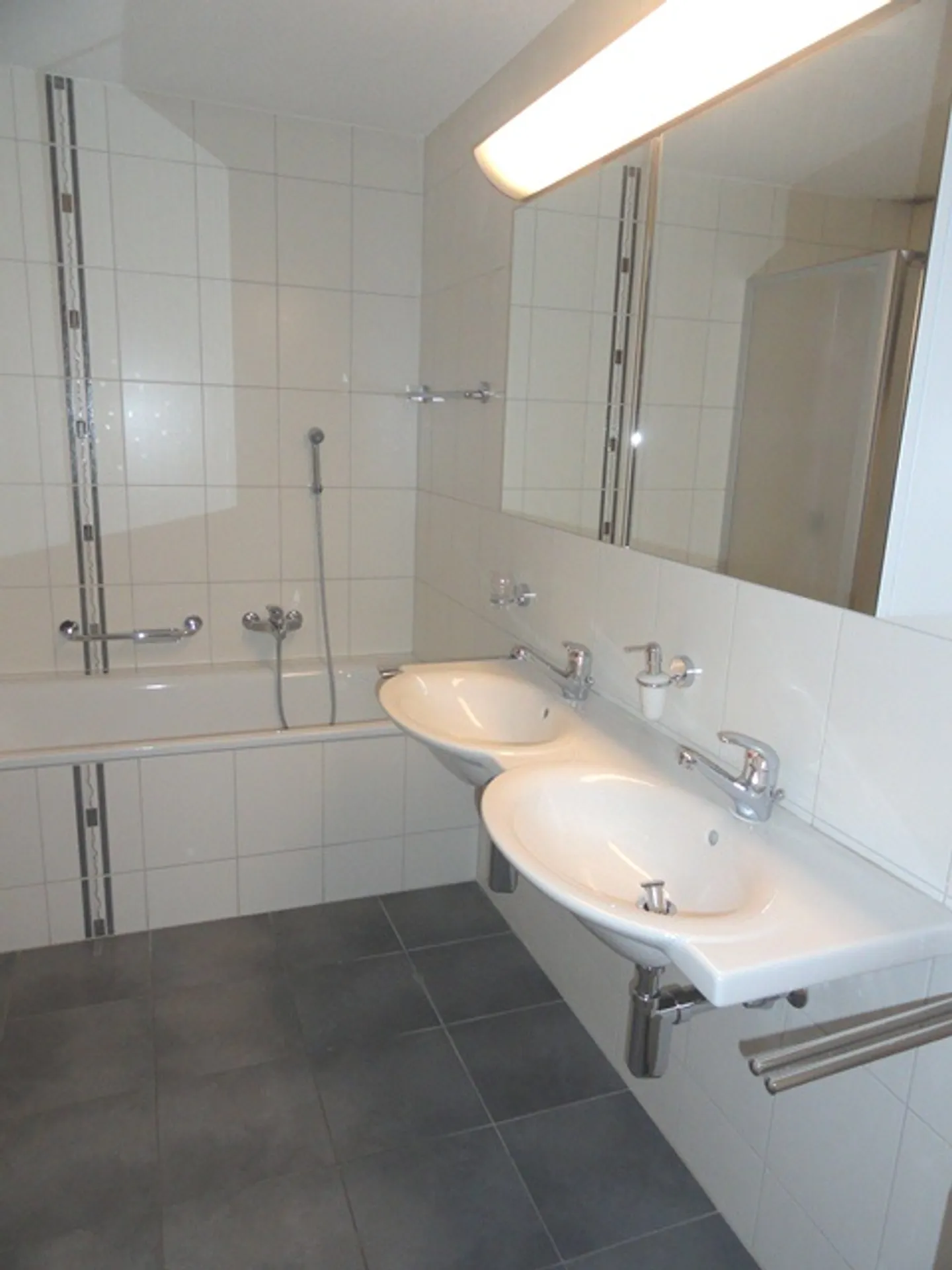 Spacious 3½-Room Apartment - Photo 4 of 5