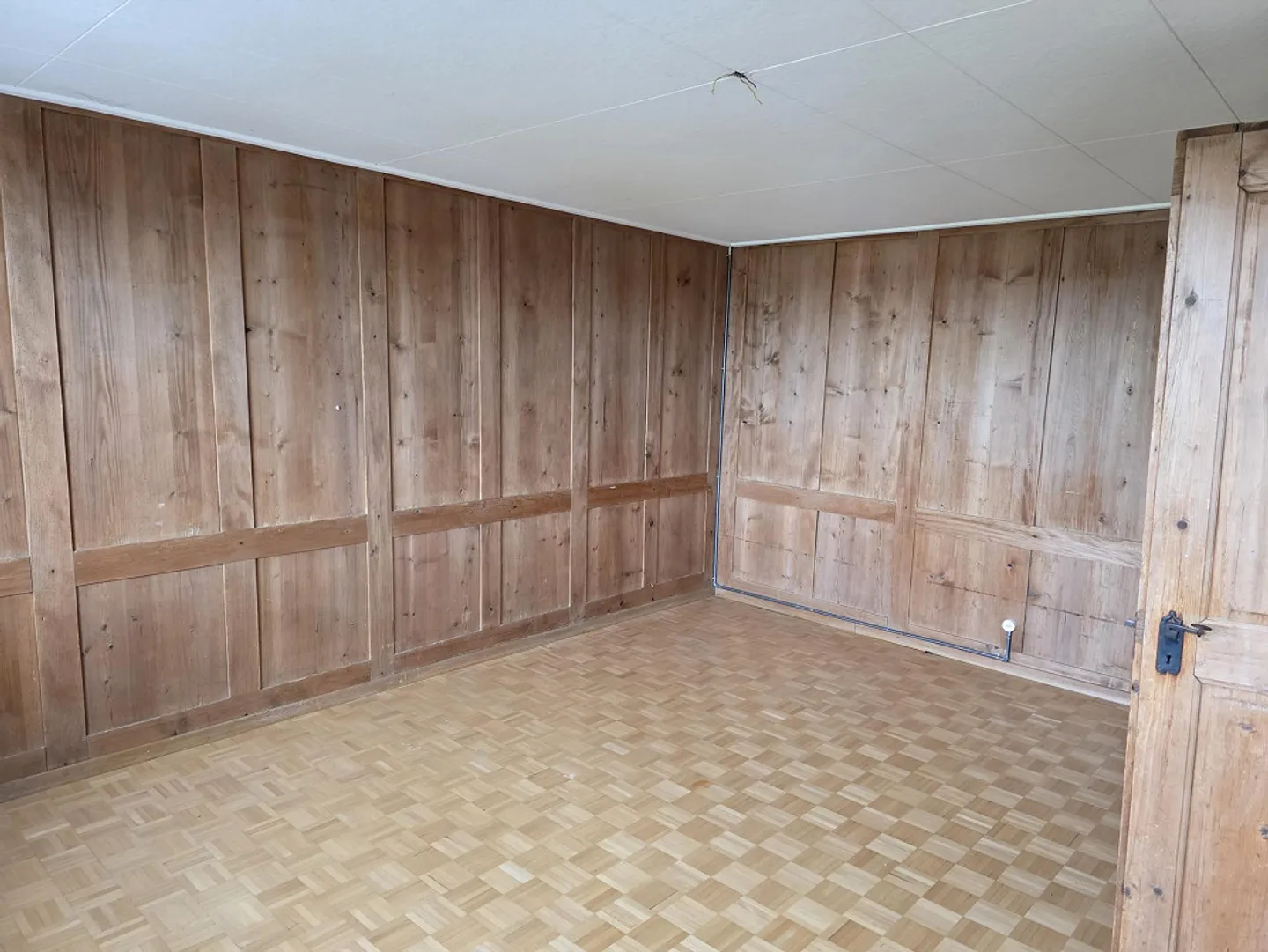 5 Room Apartment in Old Farmhouse - Photo 4 of 13