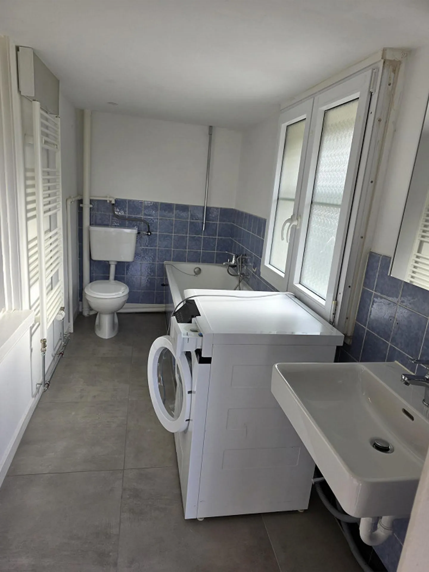 5 Room Apartment in Old Farmhouse - Photo 9 of 13