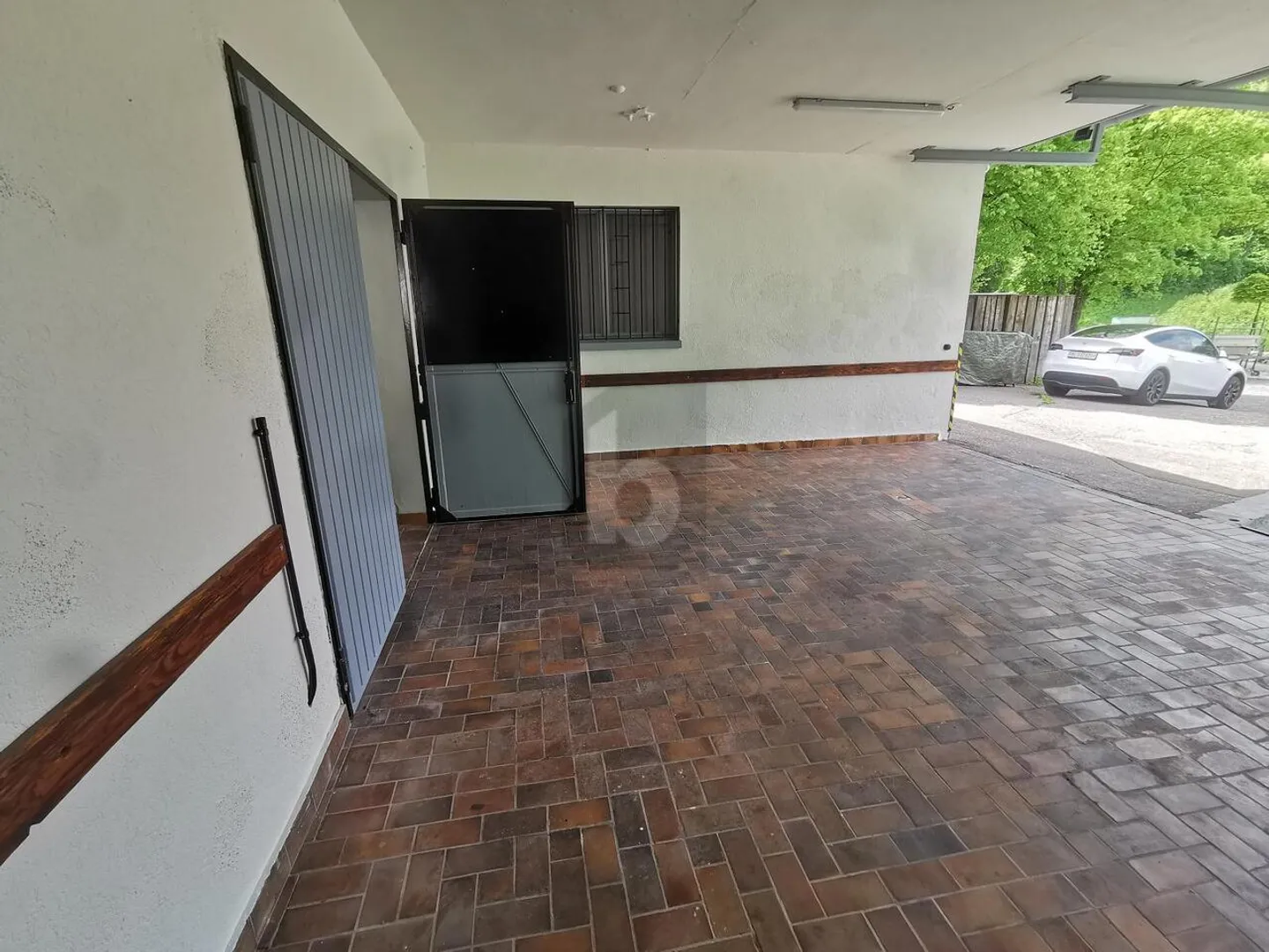 Mischgenutztes Gebäude mieten - Foto 5 von 6