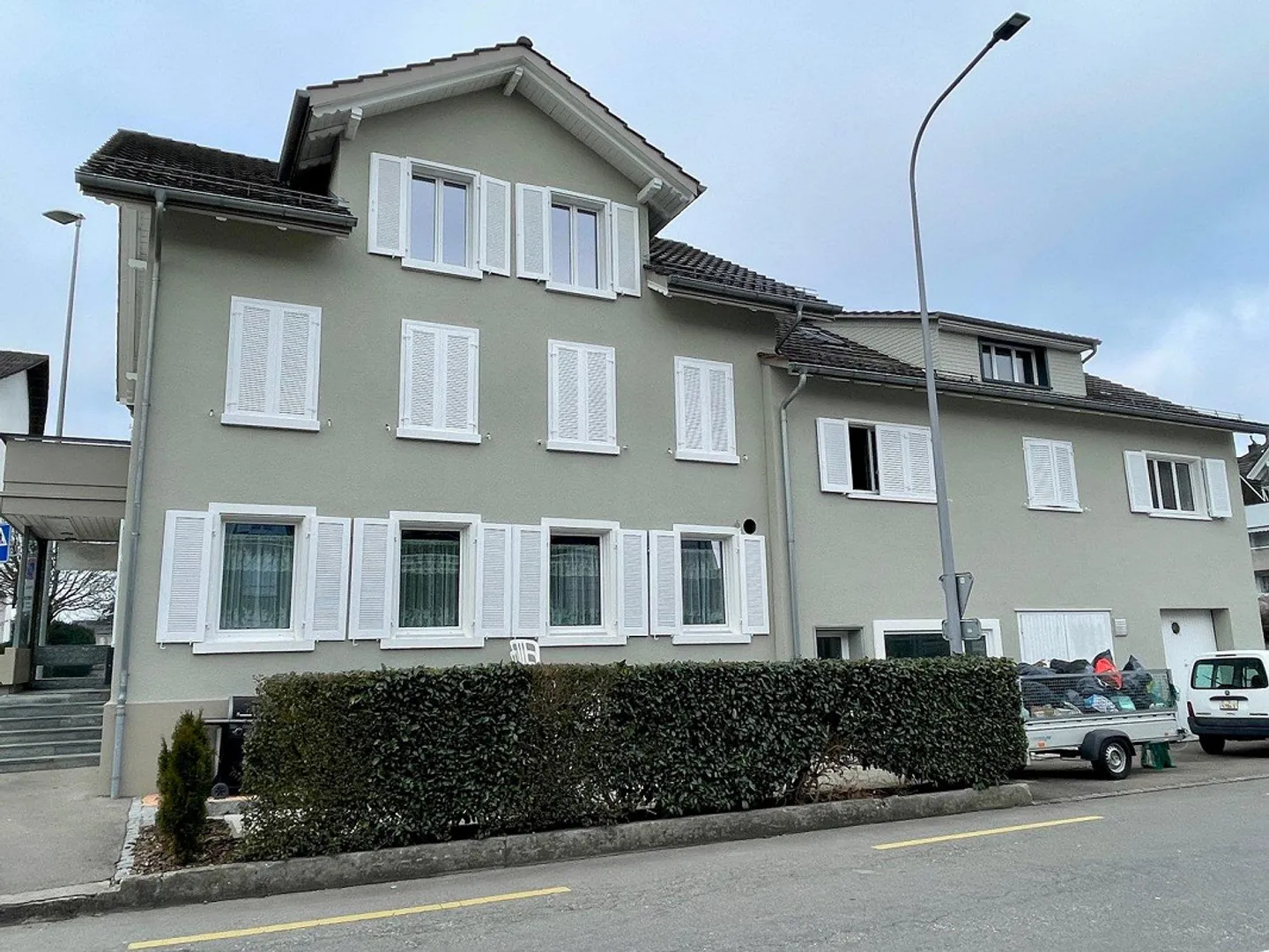 Chambre individuelle moderne, meublée, dans un emplacement central à Amriswil - Photo 12 sur 13