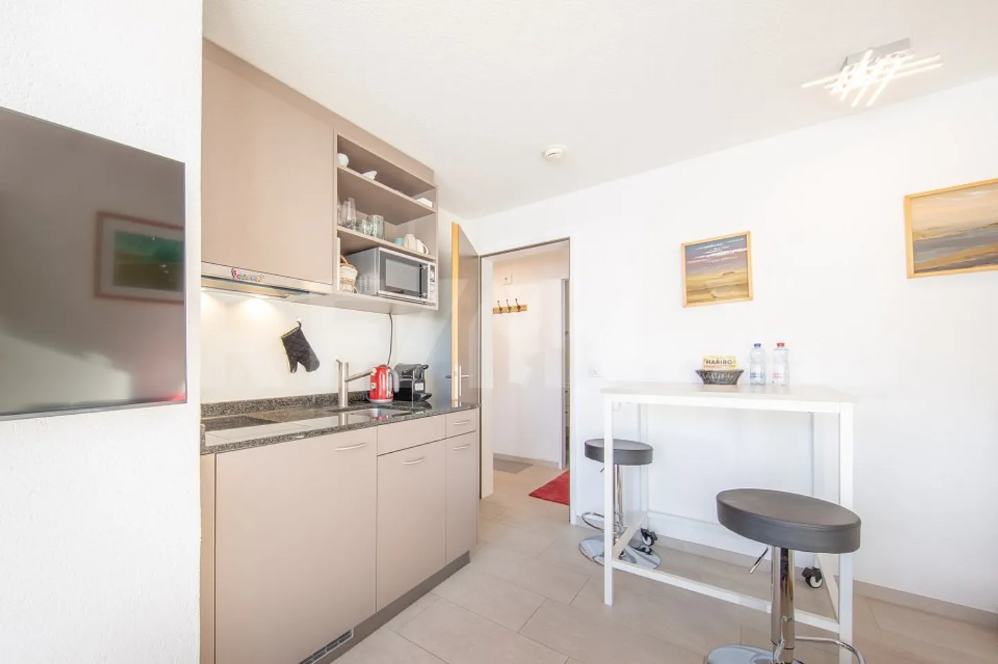 Appartement de vacances attrayant et meublé de 2,5 pièces sur la terrasse ensoleillée de Stoos SZ - Photo 6 sur 13