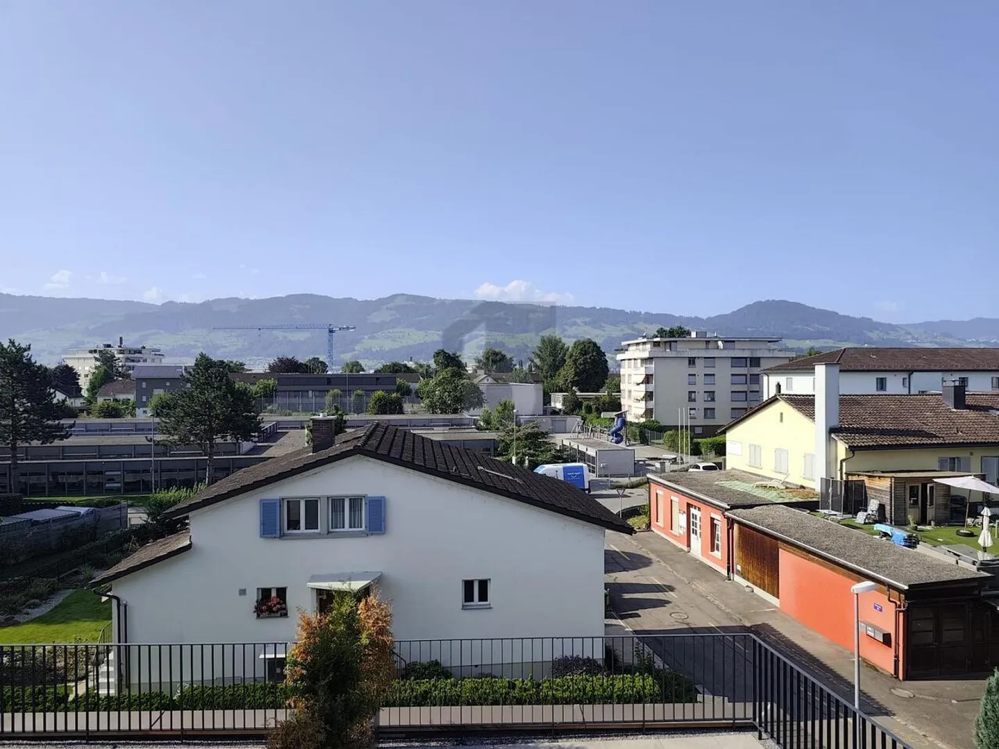 Attique à louer - Photo 1 sur 4