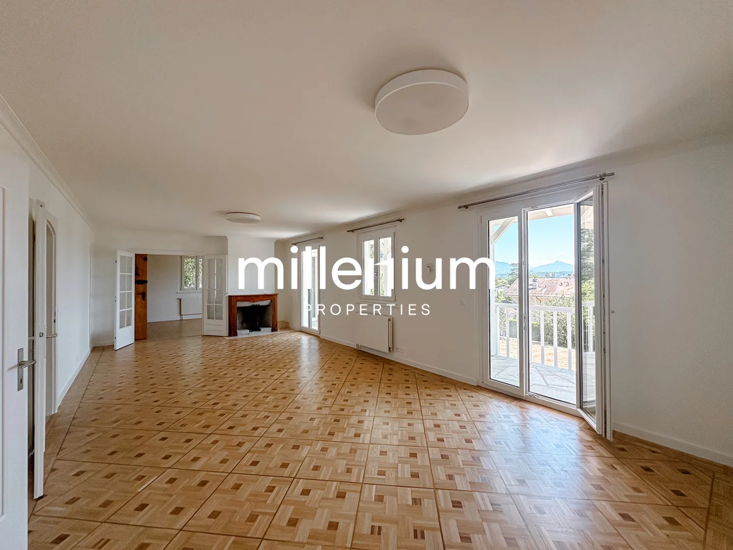 Ampia Casa Familiare con Vista sul Monte Bianco - Foto 14 di 23