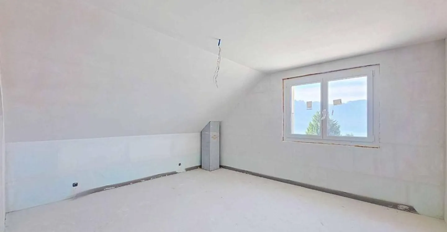 New! Individual villa with pool and magnificent lake view - Photo 11 of 12