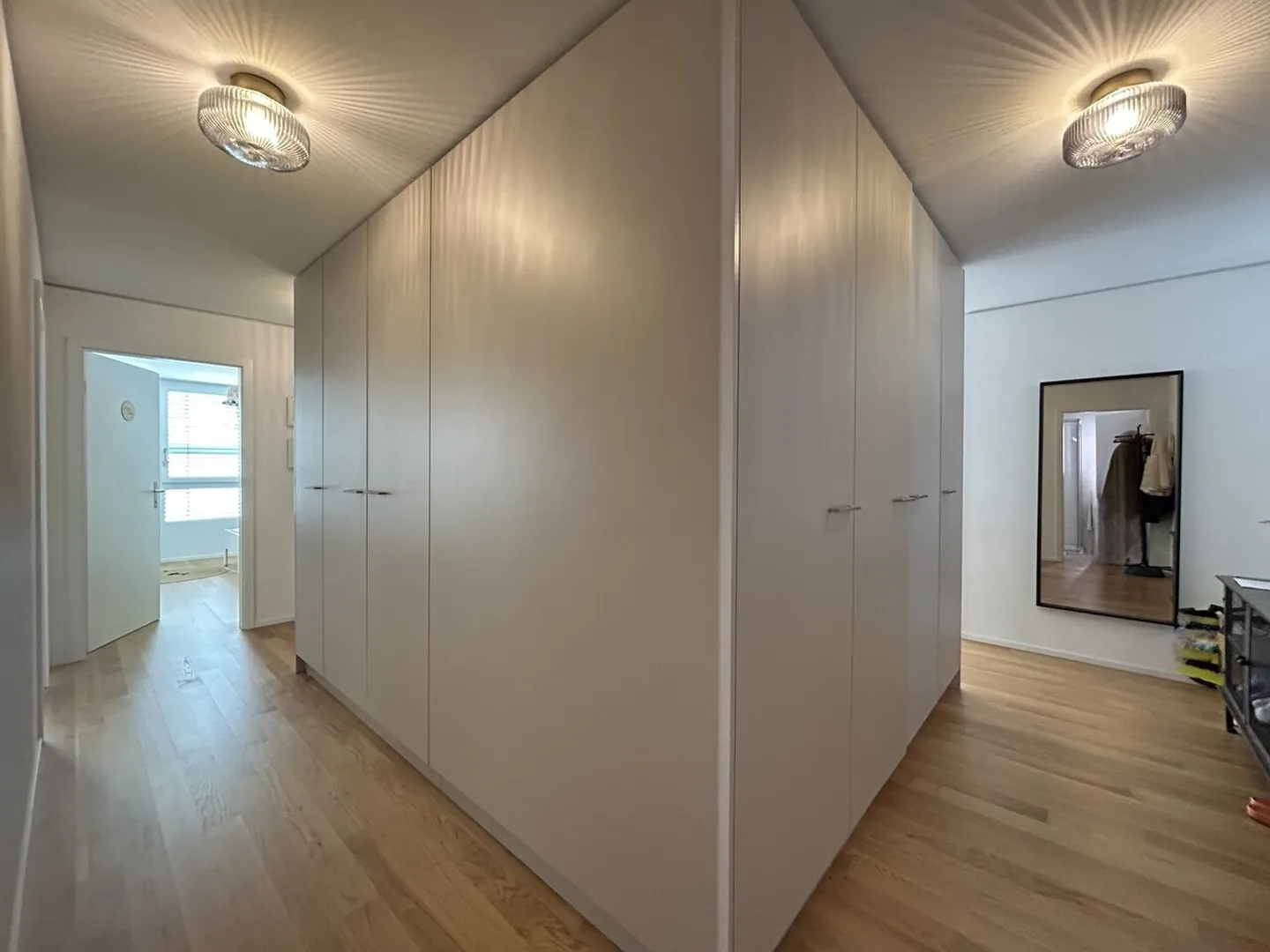 Spacieux appartement de 4.5 pièces et 141 m² - Photo 6 sur 11