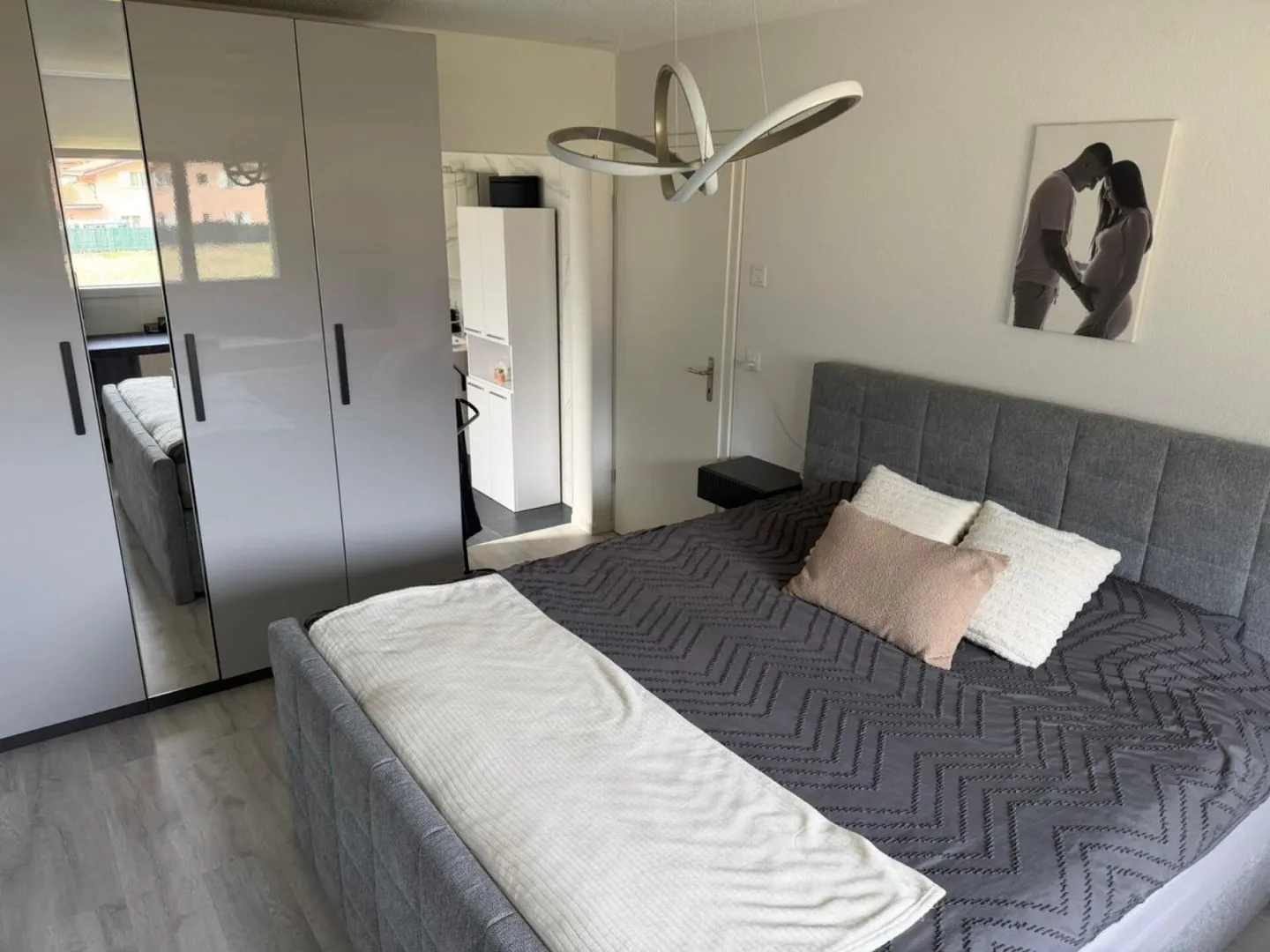 Geräumige und helle 3,5-Zimmer-Wohnung mit großer Terrasse in Saxon - Foto 7 von 13