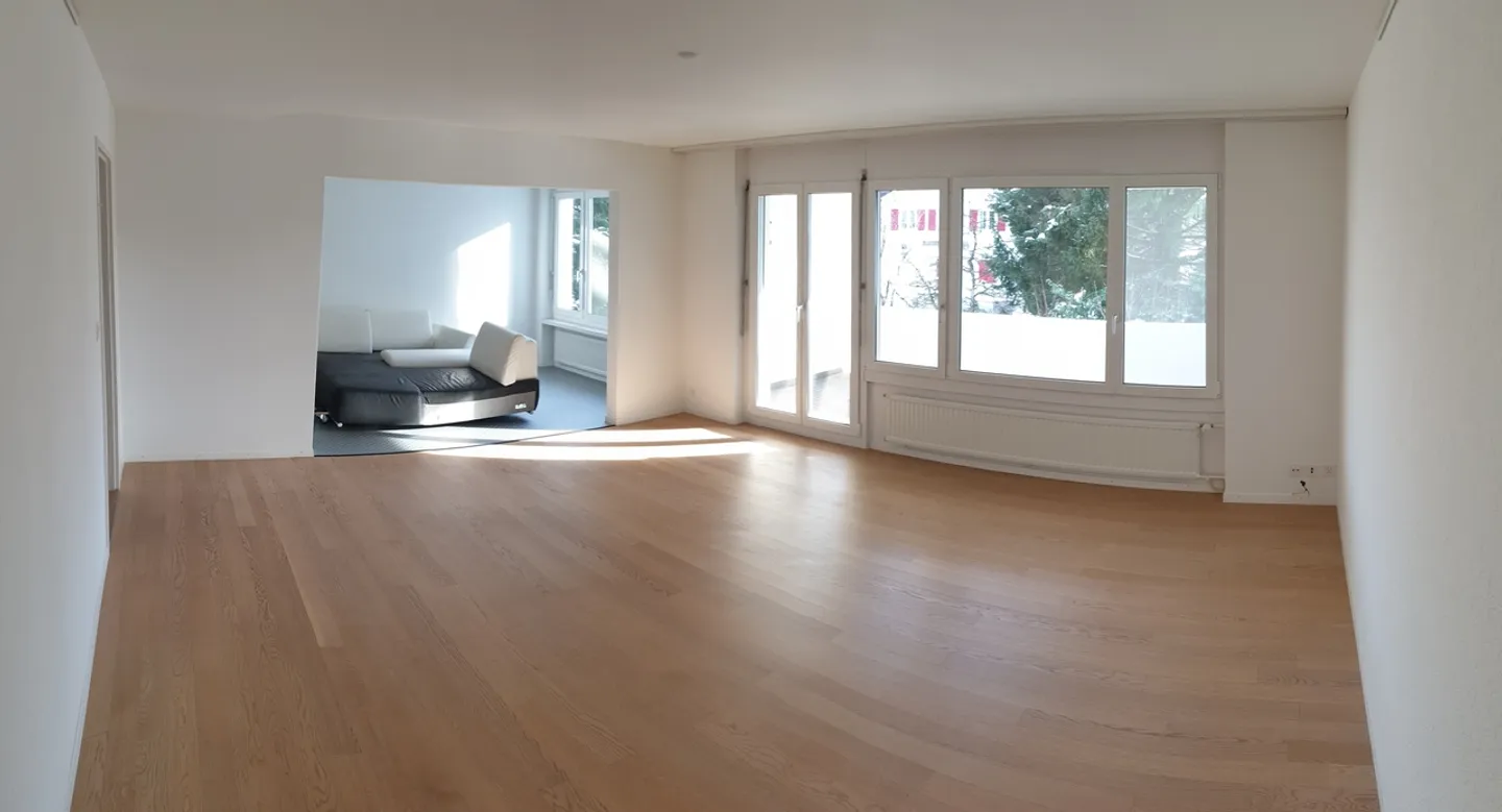 Charmante3.5-Zimmer-Wohnung in Hinwil - Foto 2 von 9