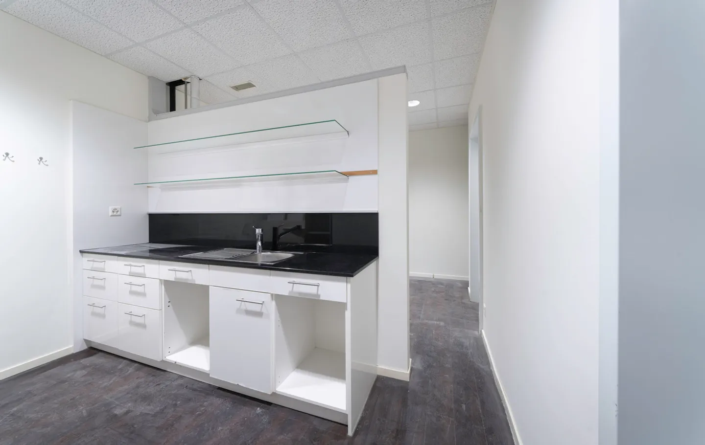 Spazio commerciale di circa 125m² in posizione privilegiata - Migros Gundelitor - Foto 5 di 9