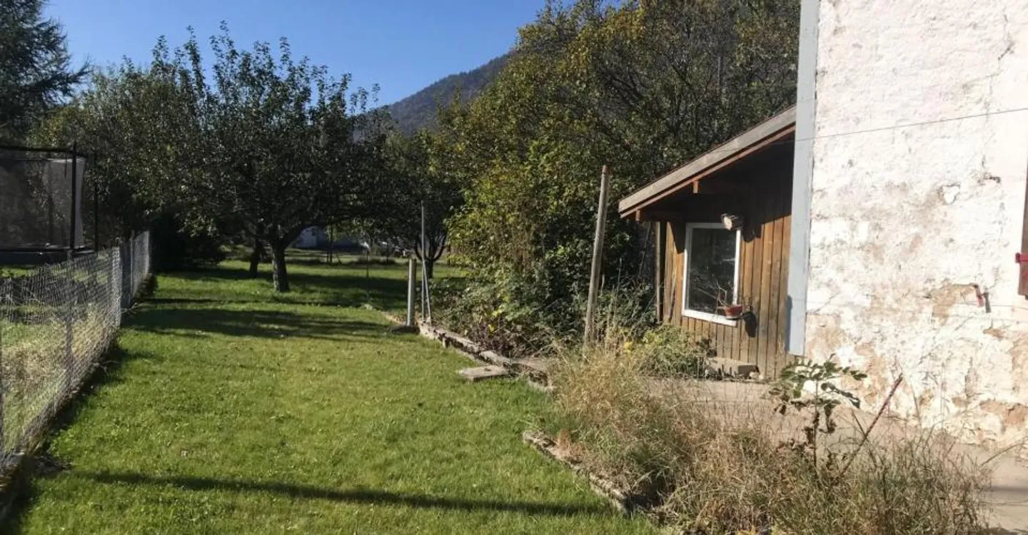 CASA DI VILLAGGIO DA TRASFORMARE CON PERMESSO VALIDO PER UNA VILLA INDIVIDUALE - Foto 7 di 12