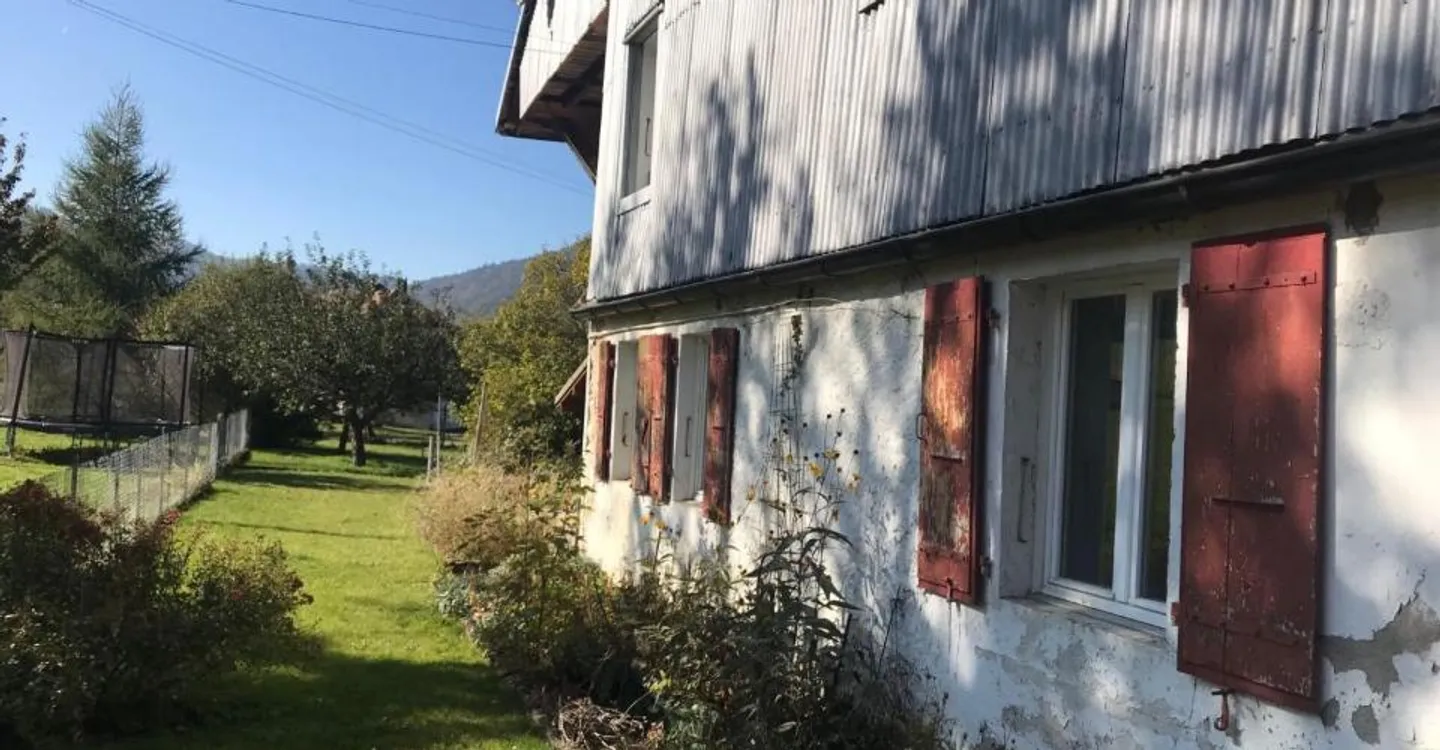 CASA DI VILLAGGIO DA TRASFORMARE CON PERMESSO VALIDO PER UNA VILLA INDIVIDUALE - Foto 8 di 12
