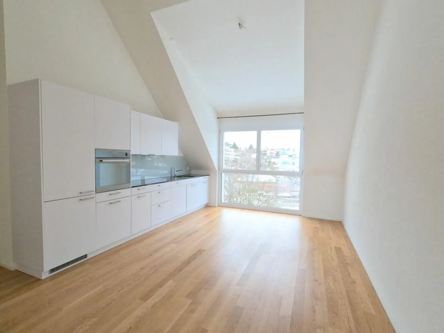 helle, ruhige u. grosszügige 3.5 Zimmer-Wohnung mit gutem SBB Anschluss in alle Richtungen Kopie - Foto 4 von 10