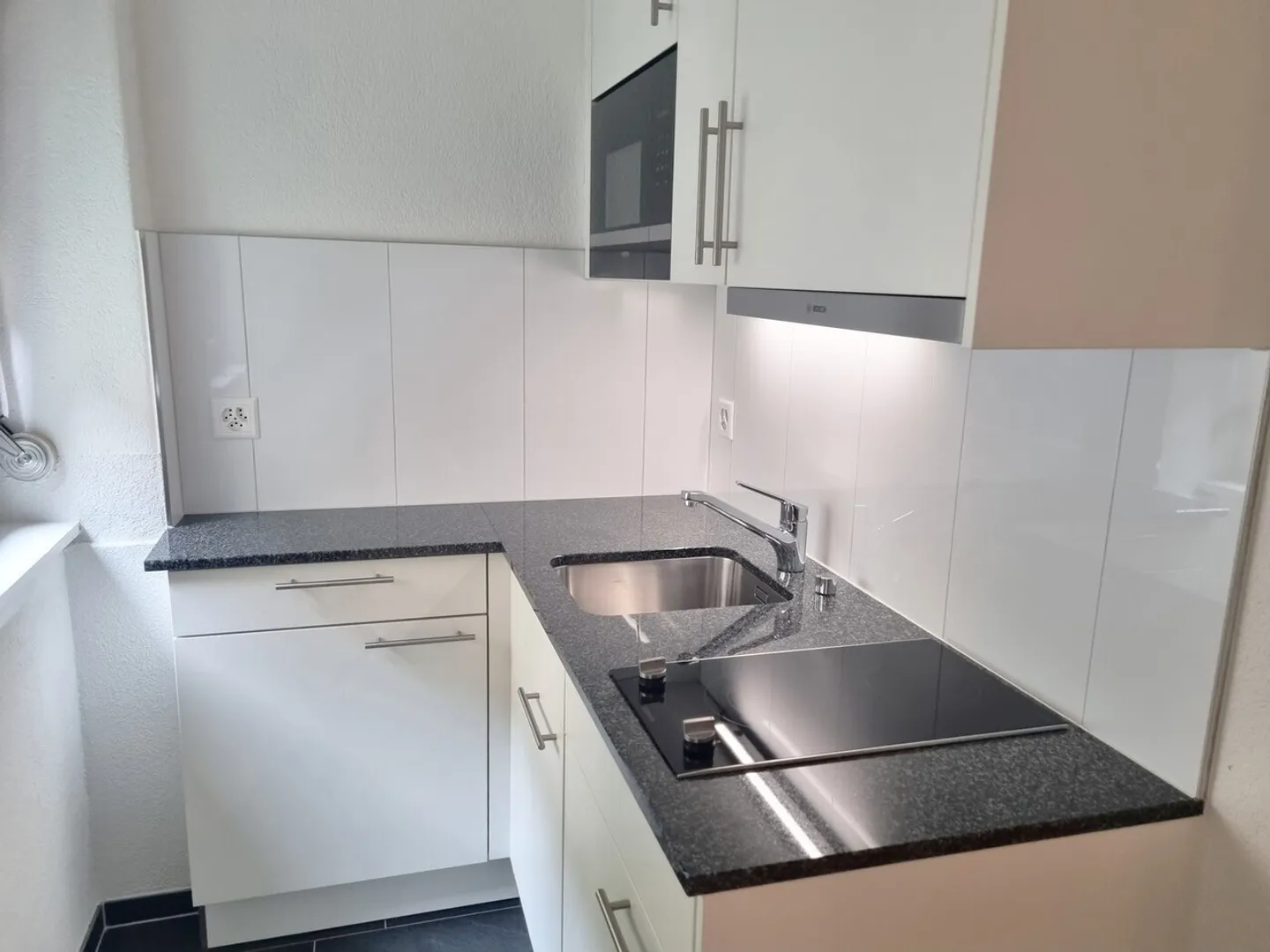 Casa accogliente in una posizione tranquilla nel distretto 3 - Foto 5 di 13