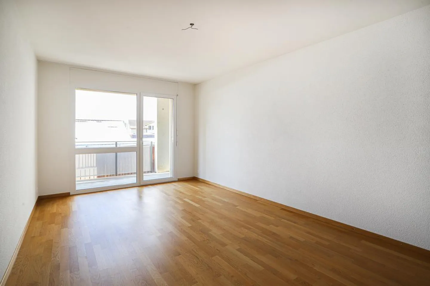 Maisonette spacieuse de 4,5 pièces - Photo 4 sur 11