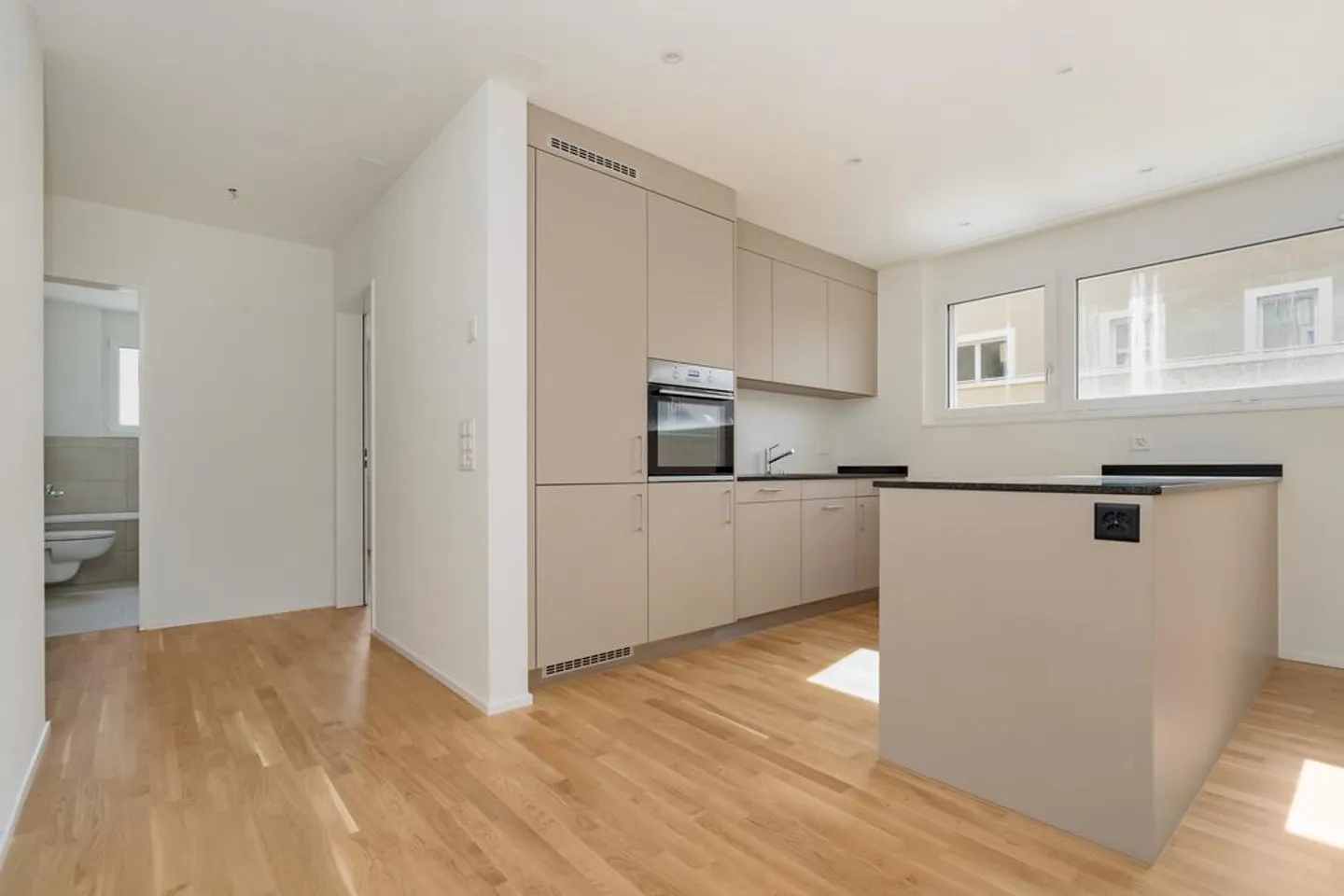 Moderne 3.5-Zimmer-Wohnung im Herzen von Niederbipp - Foto 5 von 11