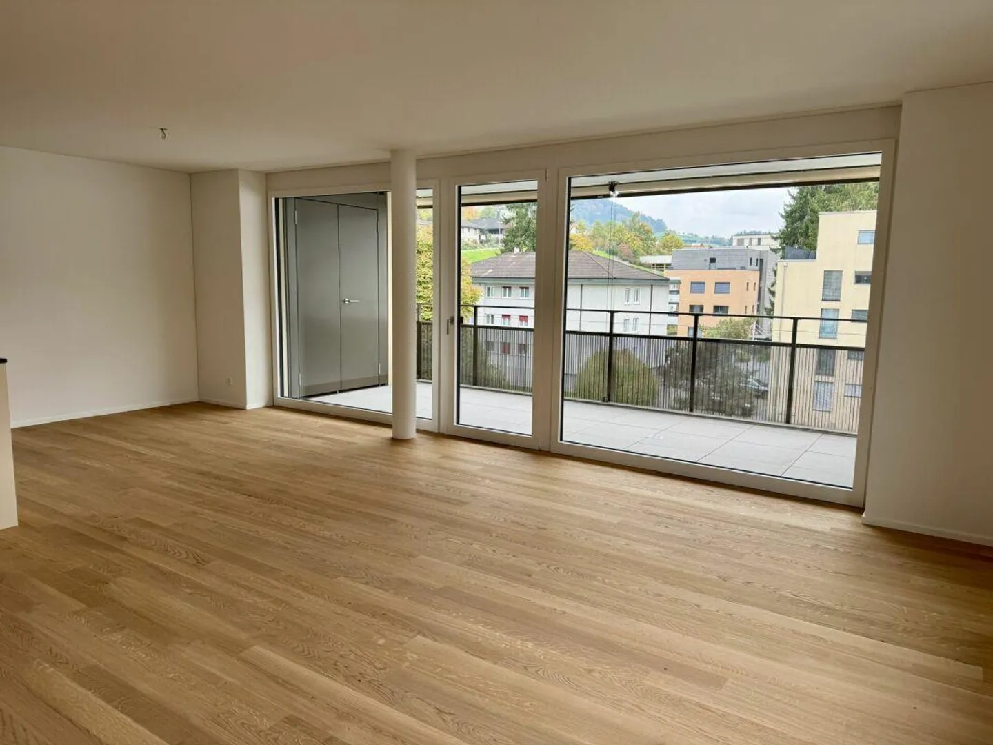 Première location Appartement moderne de 3,5 pièces à Ebikon - Photo 3 sur 8