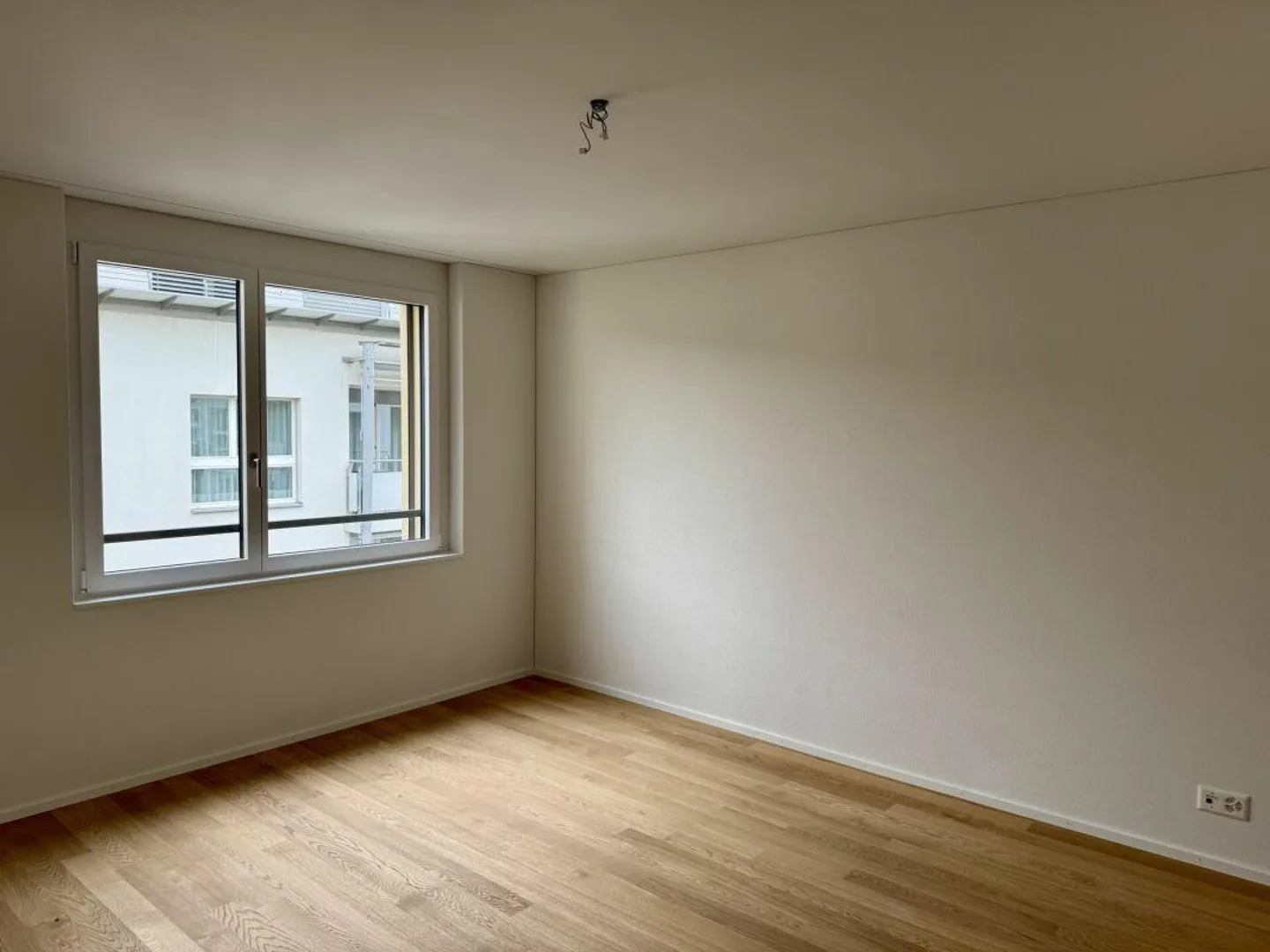 Première location Appartement moderne de 3,5 pièces à Ebikon - Photo 6 sur 8