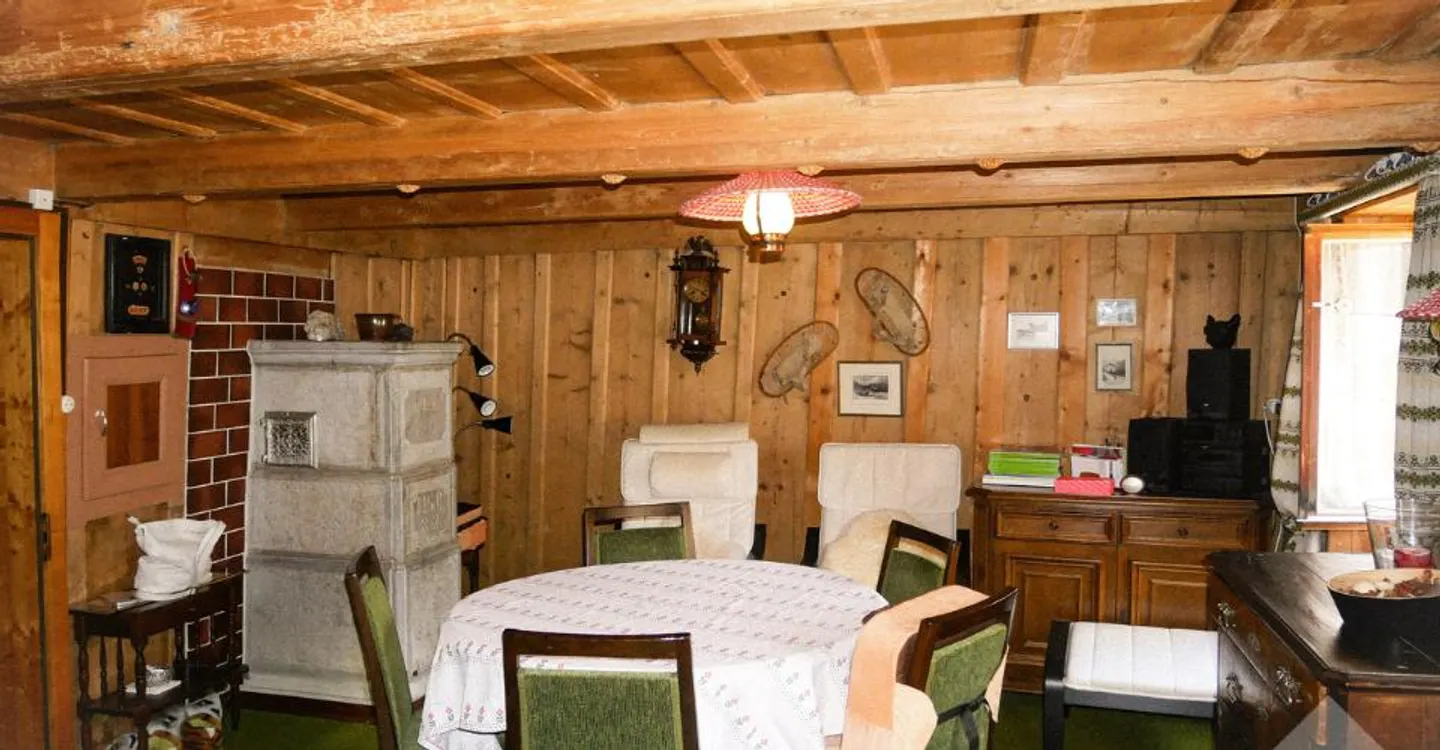 Authentisches und geräumiges Dorfhaus aus dem 18. Jahrhundert - Foto 4 von 12
