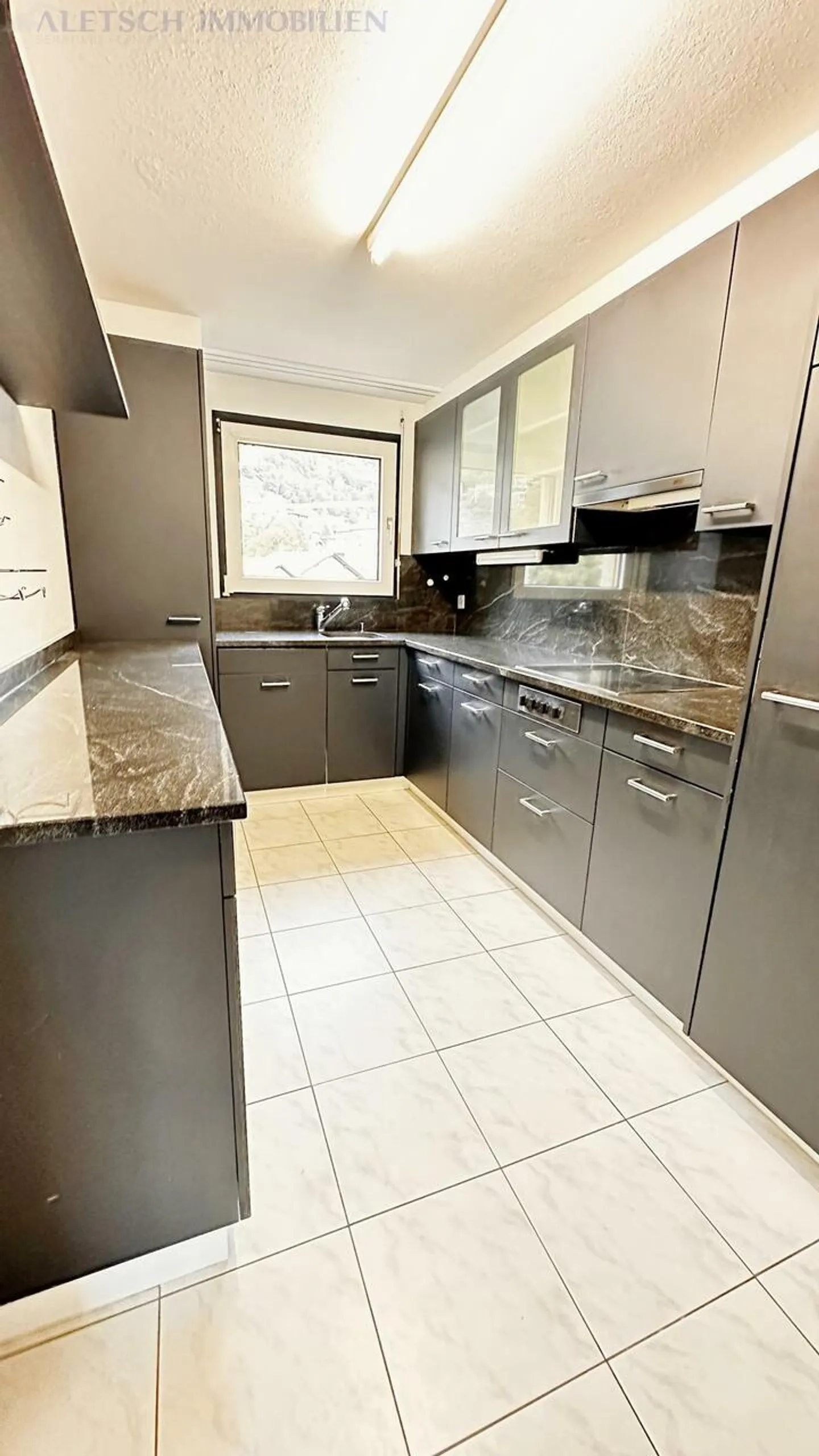 zu Verkaufen, 4.5 Zimmer Wohnung in Naters - Foto 8 von 12