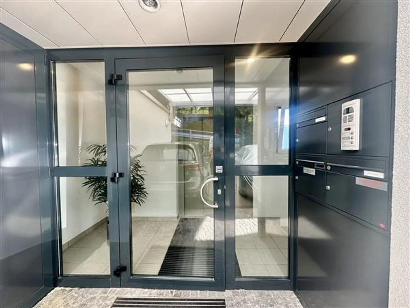 Lugano: Appartamento 4.5 locali - Foto 3 di 13