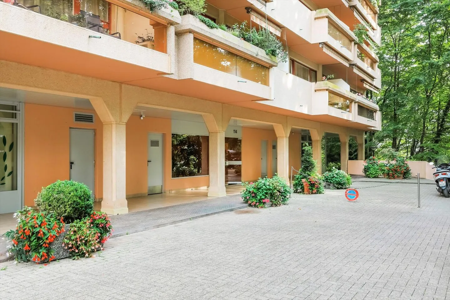 Appartamento 5.5 stanze - Foto 1 di 12