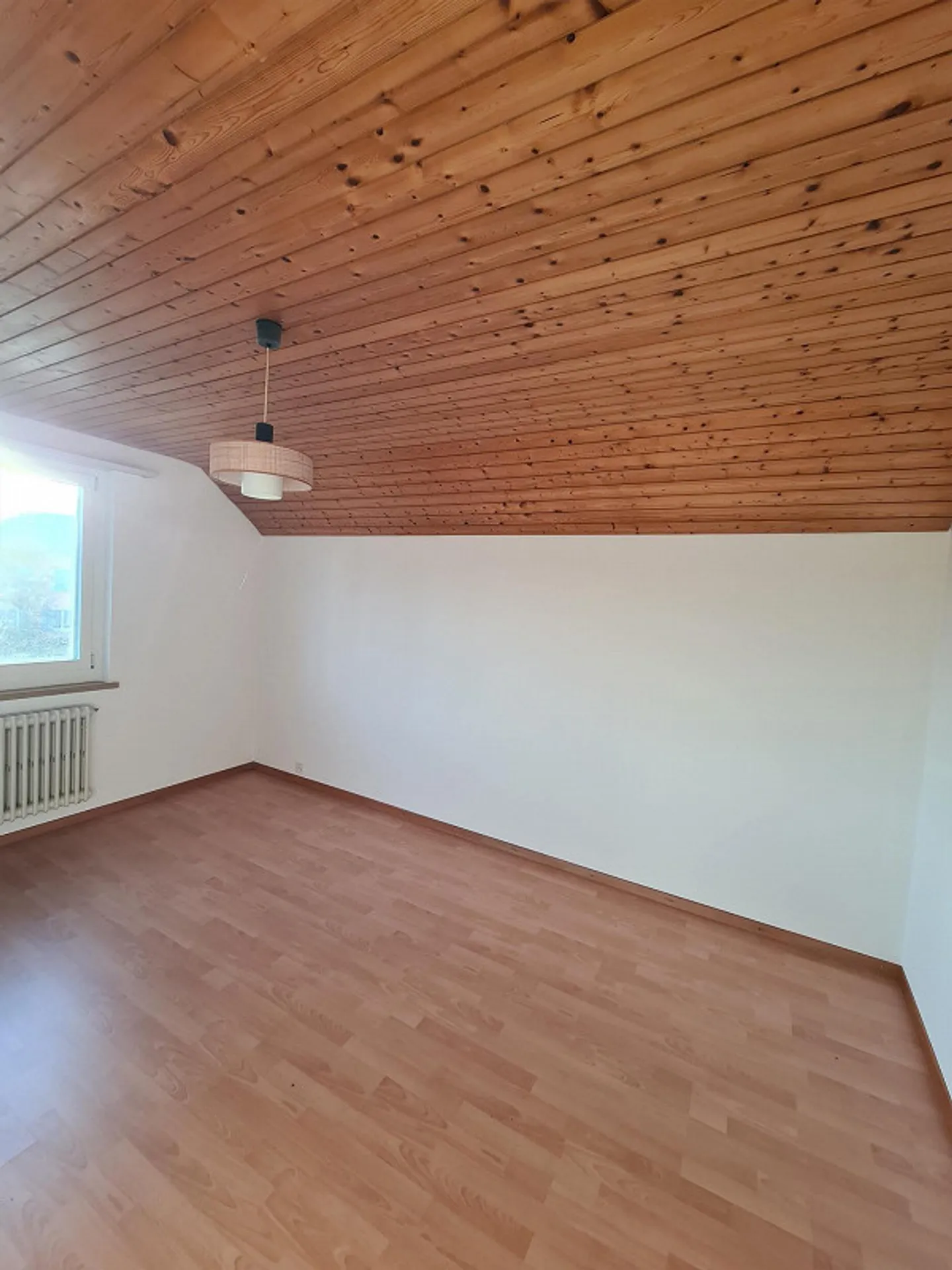 Plenty of Space to Feel Good – Your Idyllic New Home - Photo 10 of 14