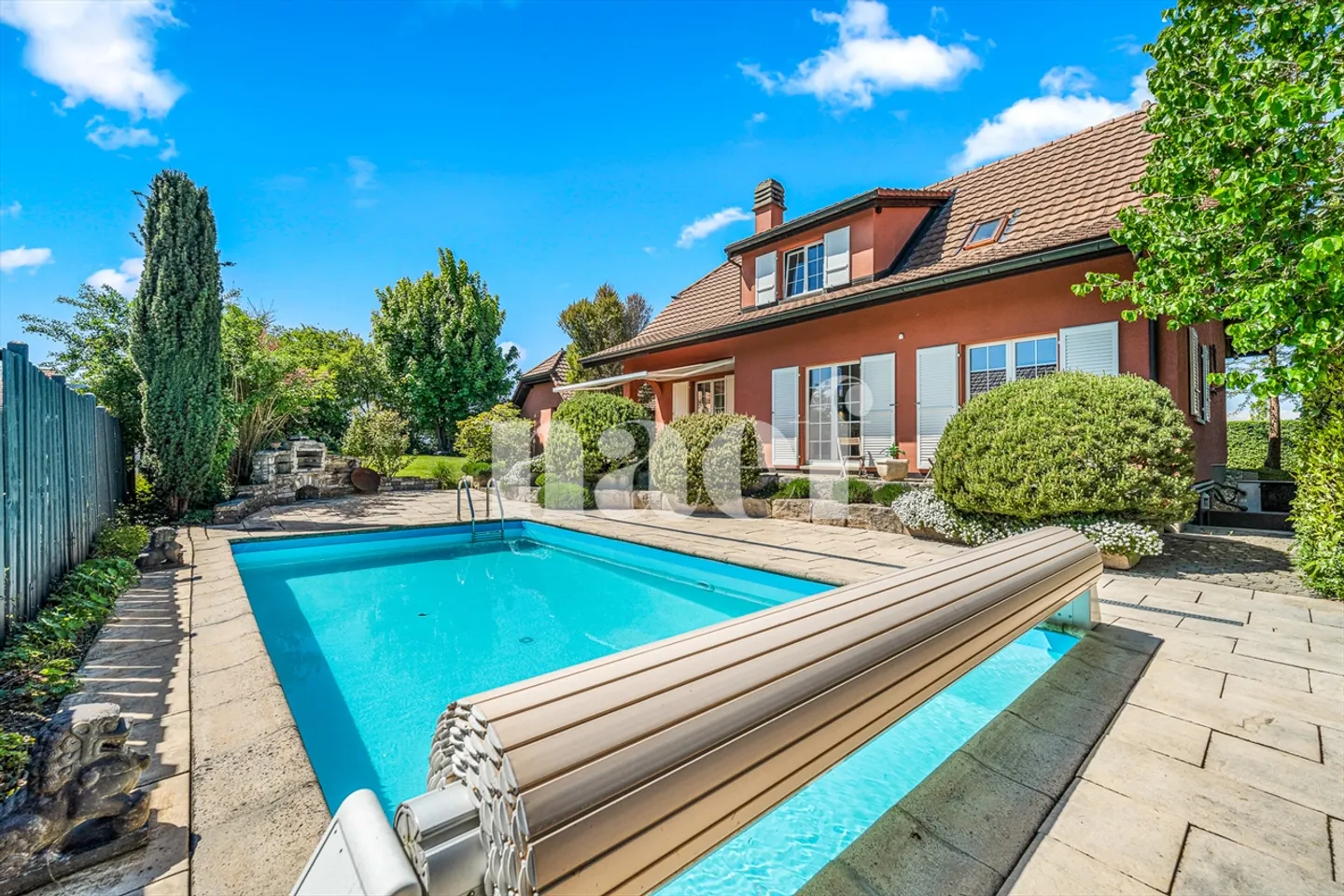 Charmante Maison Familiale avec Piscine - Photo 1 sur 12