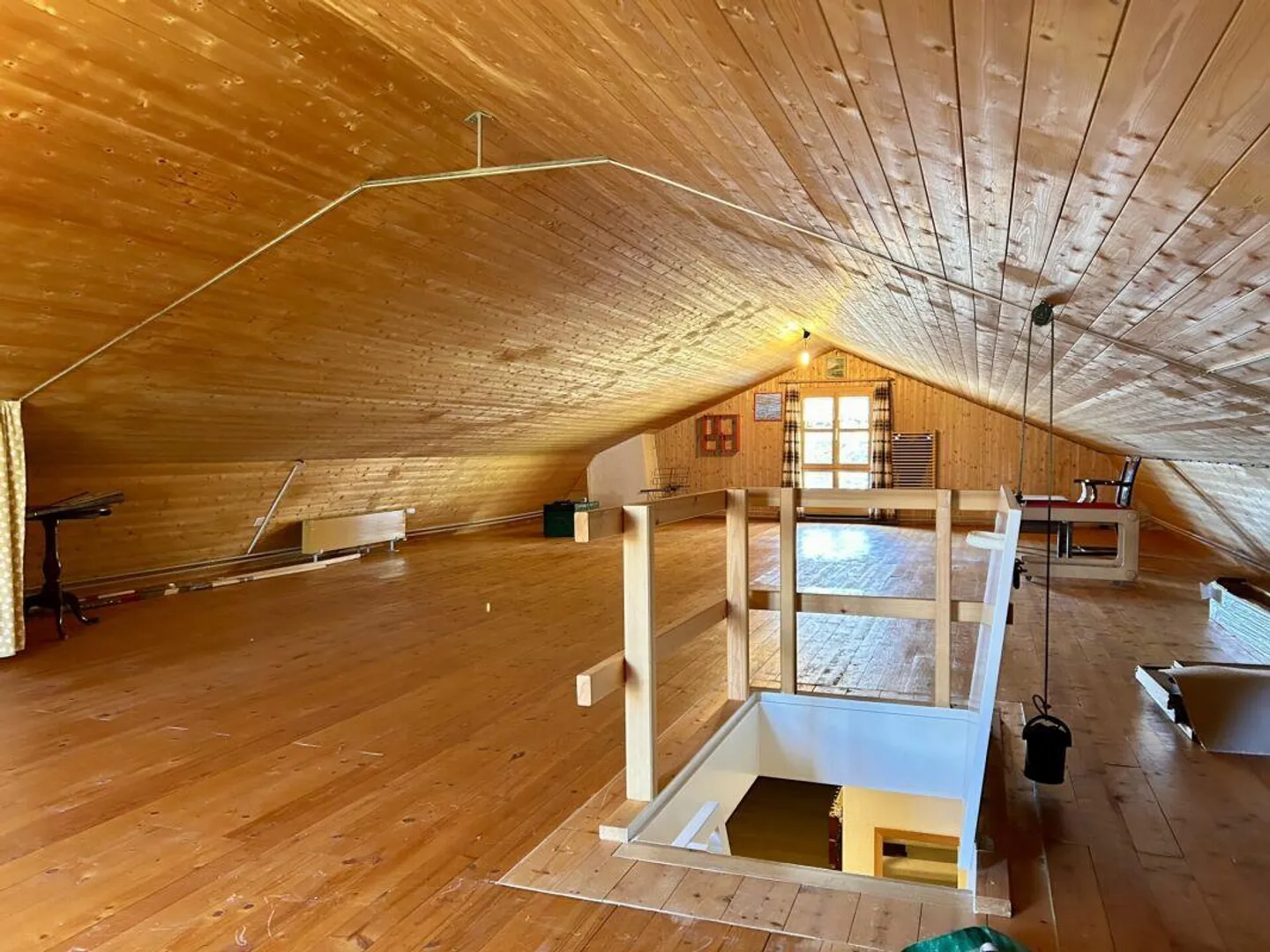 Maison individuelle dans la verdure avec vue imprenable et espace environnant - Photo 11 sur 19