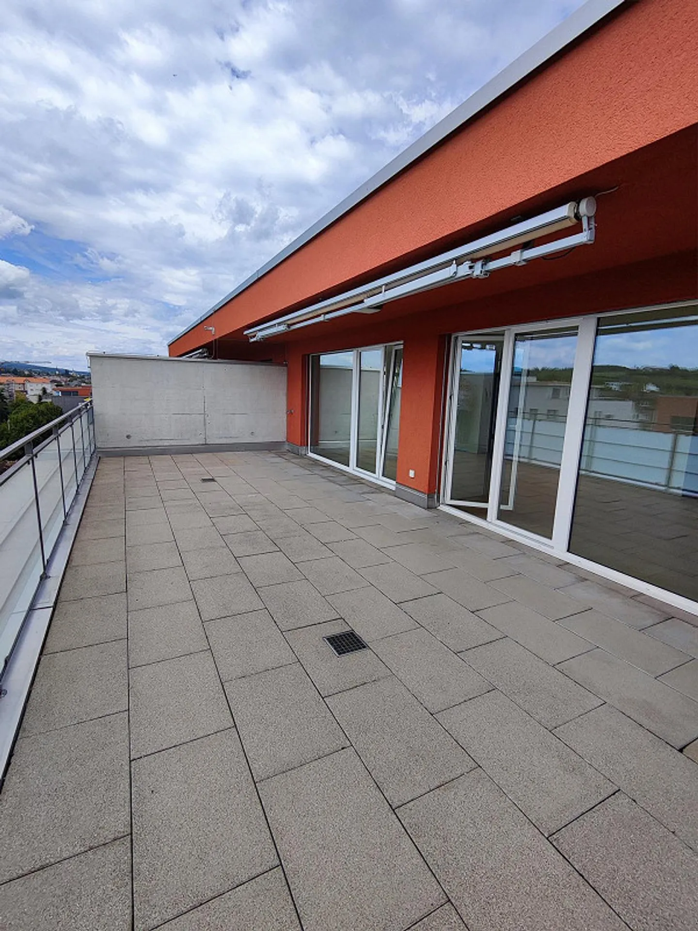 Appartement moderne de 3,5 pièces avec balcon à Kreuzlingen - Photo 11 sur 13