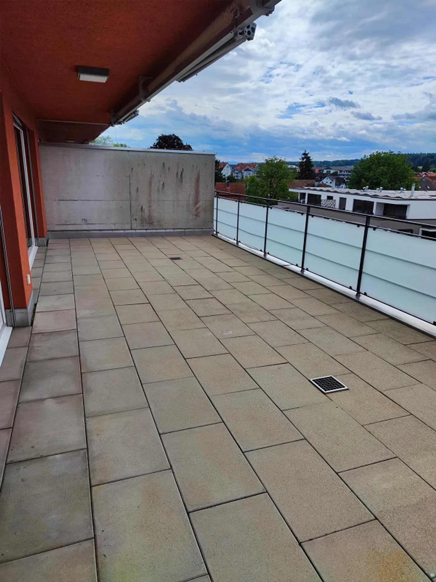 Appartement moderne de 3,5 pièces avec balcon à Kreuzlingen - Photo 12 sur 13