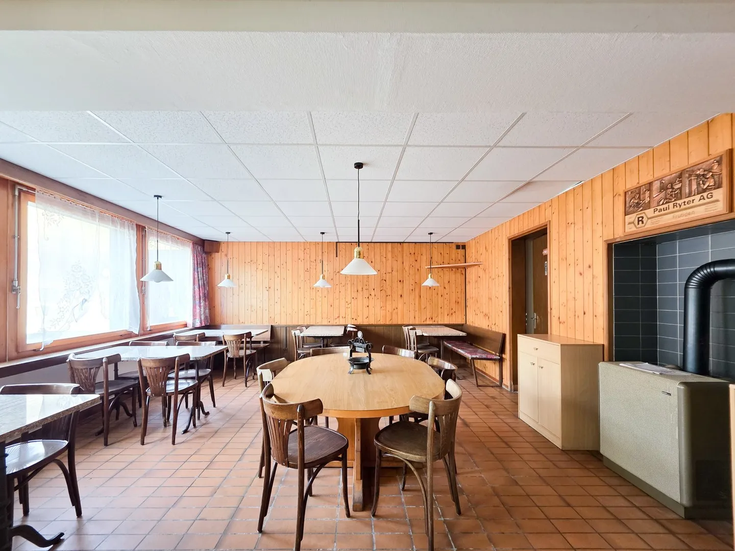 Immeuble résidentiel et commercial - Photo 3 sur 29