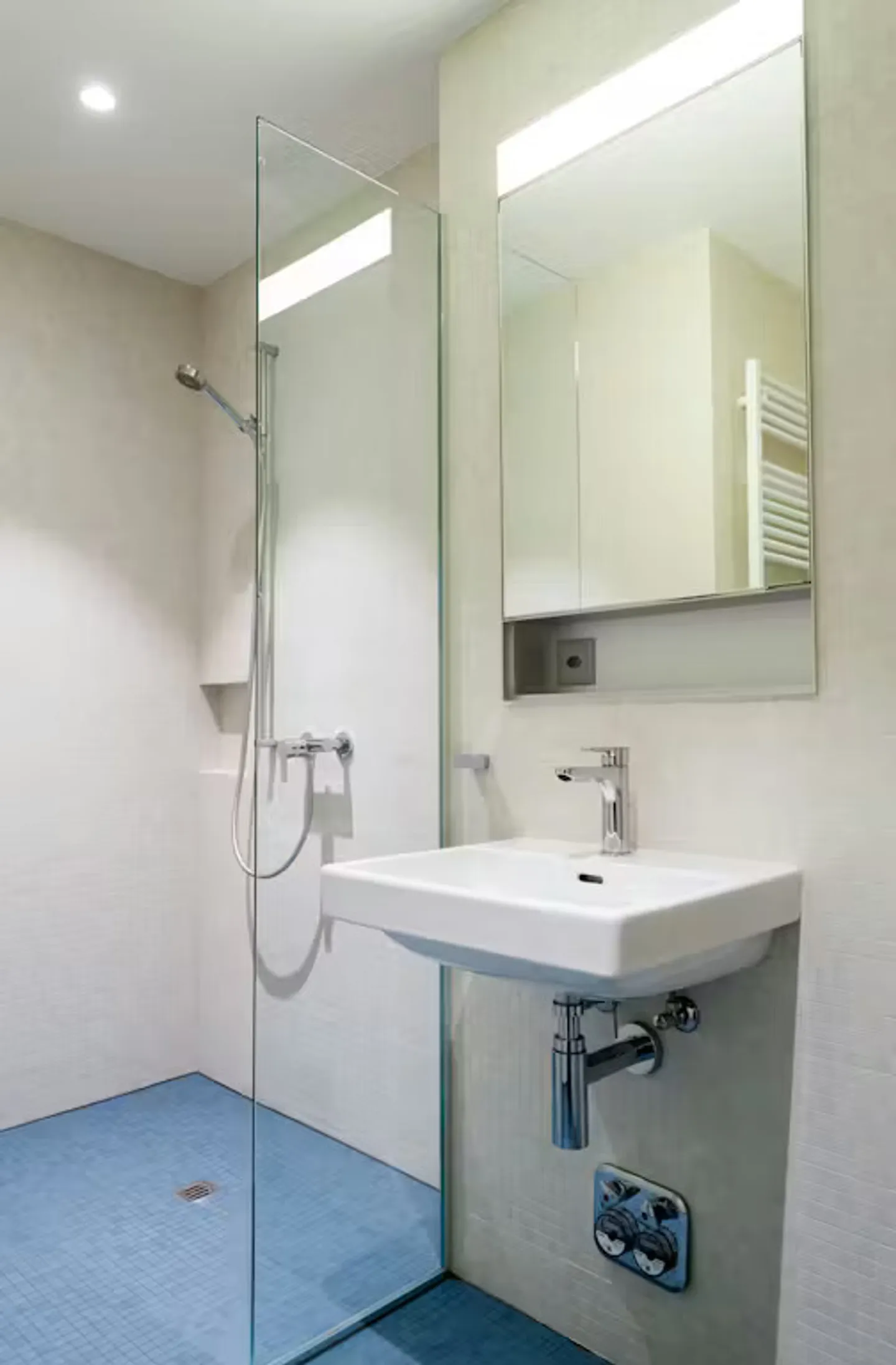 Apartment for rent - Photo 5 of 10