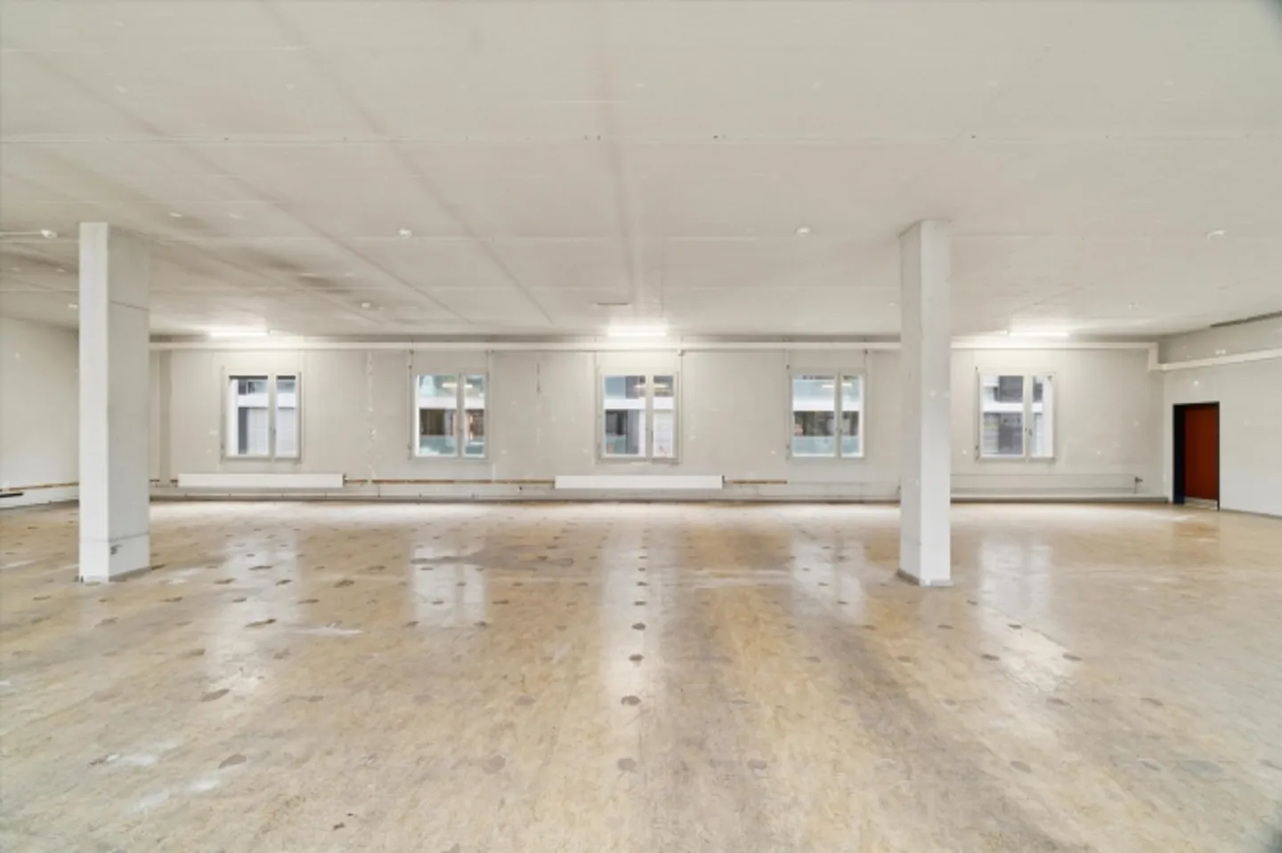 Edificio ad uso misto in affitto - Foto 5 di 8