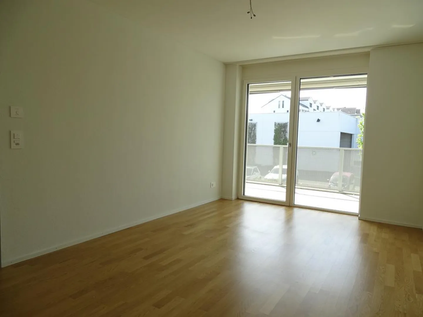 Appartement moderne de 3,5 pièces à louer dans un emplacement central - Photo 8 sur 11