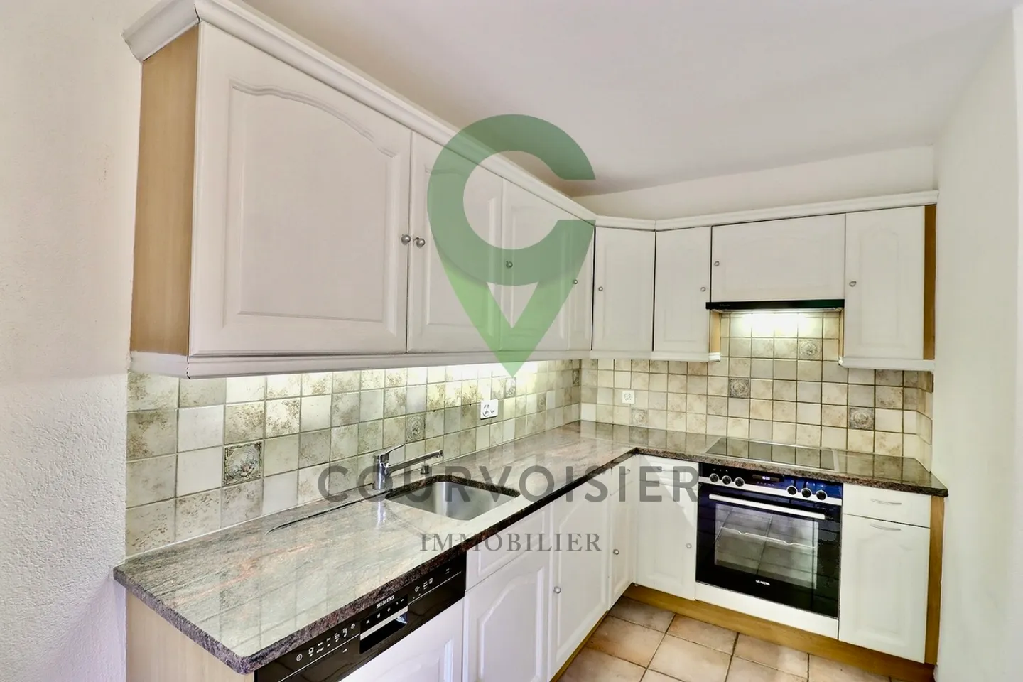 Casa di carattere con giardino privato nel cuore di Gilly - Foto 4 di 14