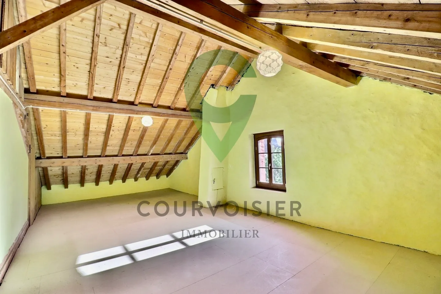 Casa di carattere con giardino privato nel cuore di Gilly - Foto 7 di 14