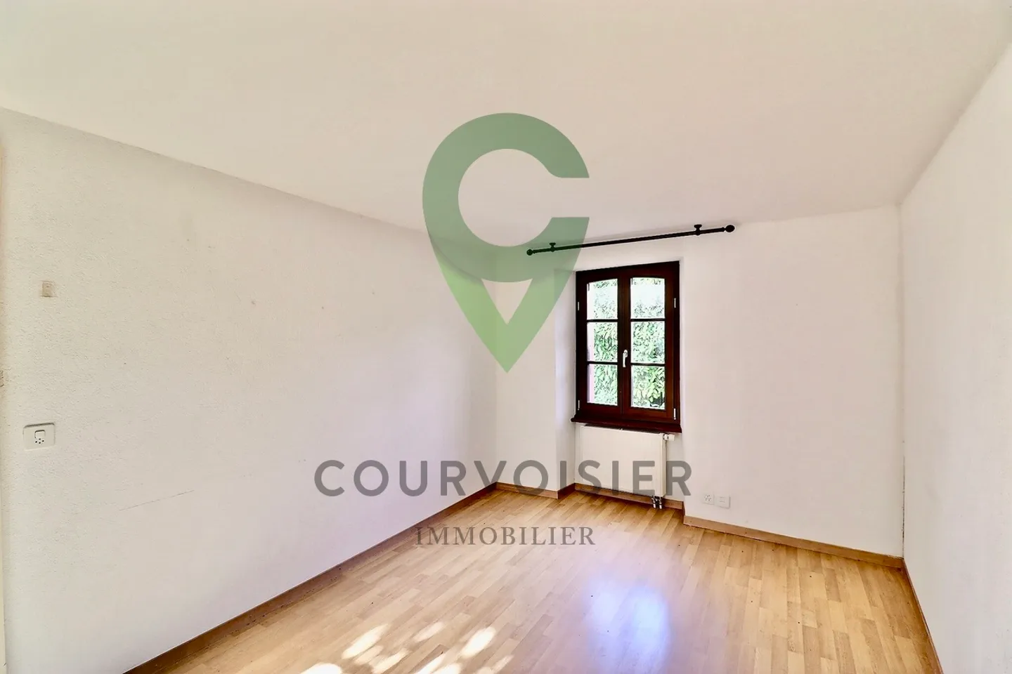 Casa di carattere con giardino privato nel cuore di Gilly - Foto 8 di 14